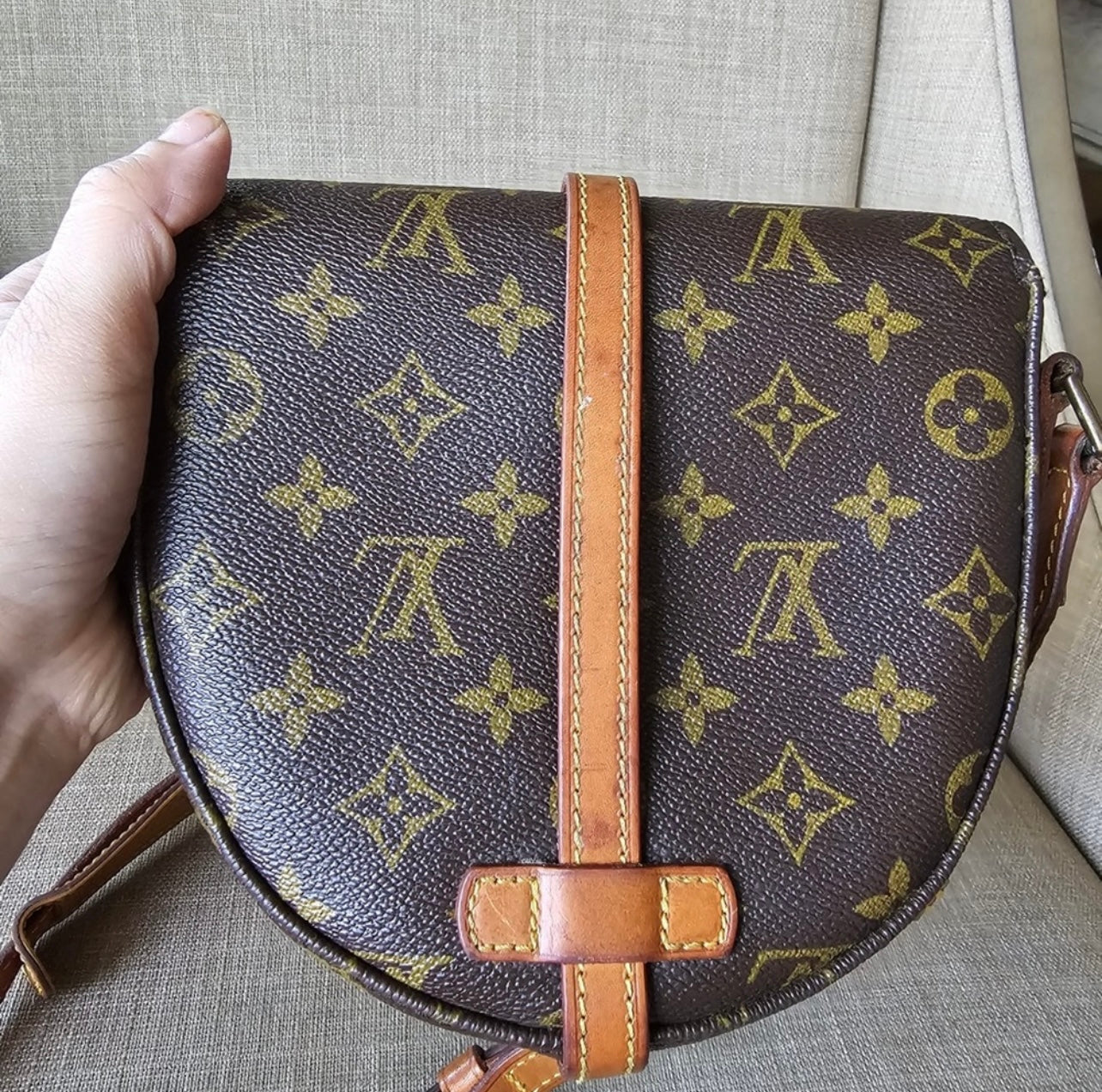 Authentic Louis Vuitton vintage crossbody bag