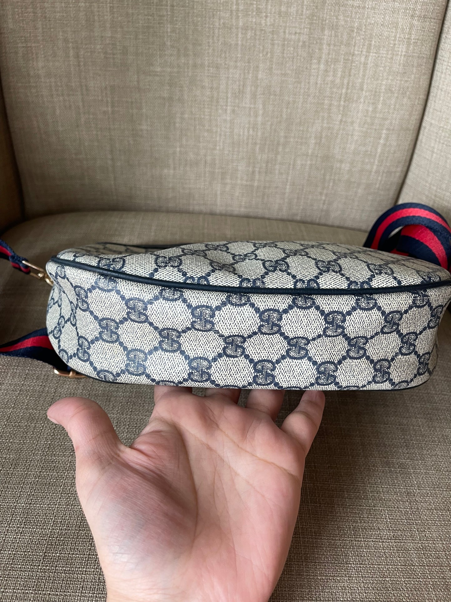 Authentic vintage Gucci blue crossbody bag