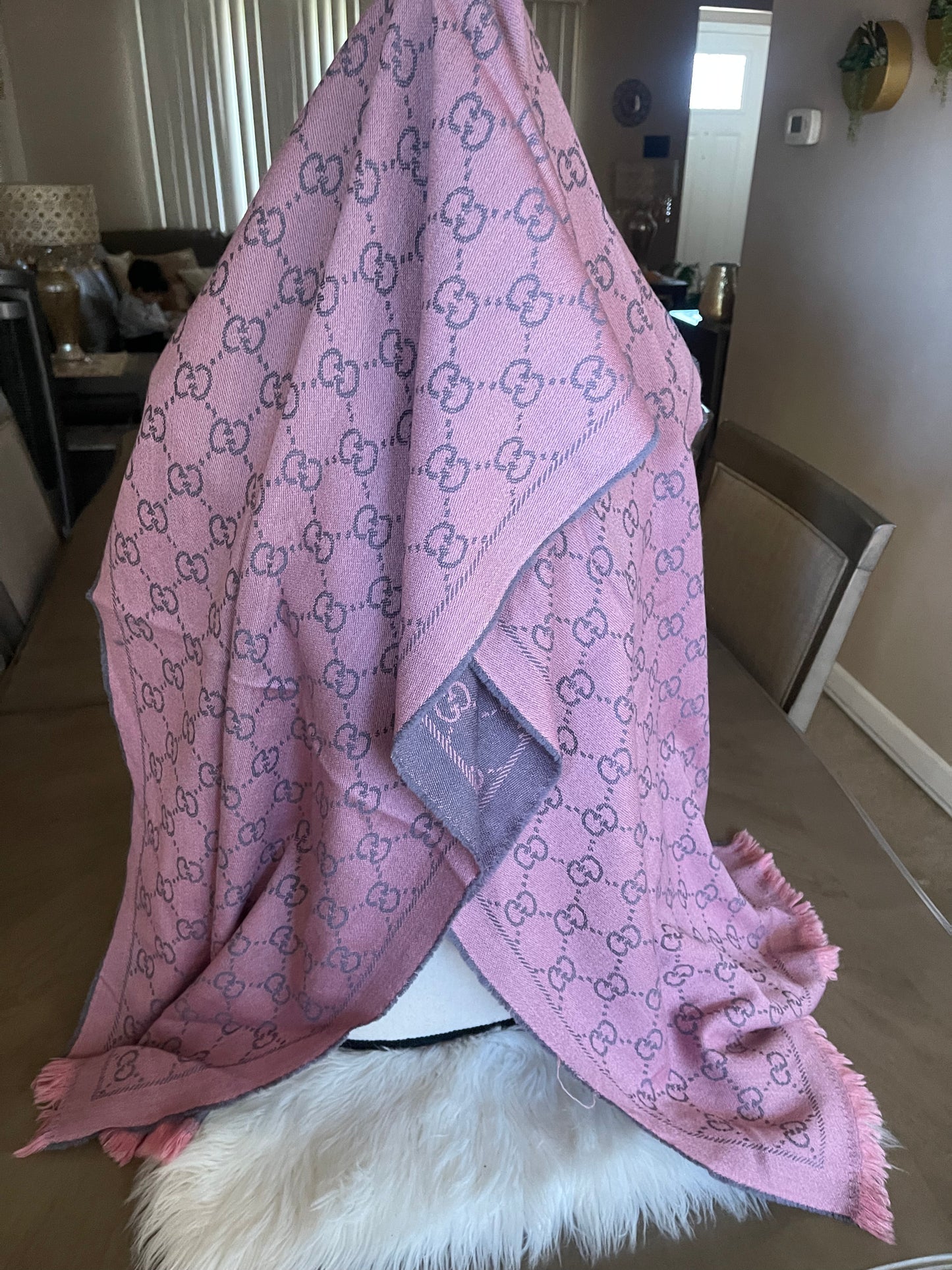 Authentic vintage GG logo gucci scarf