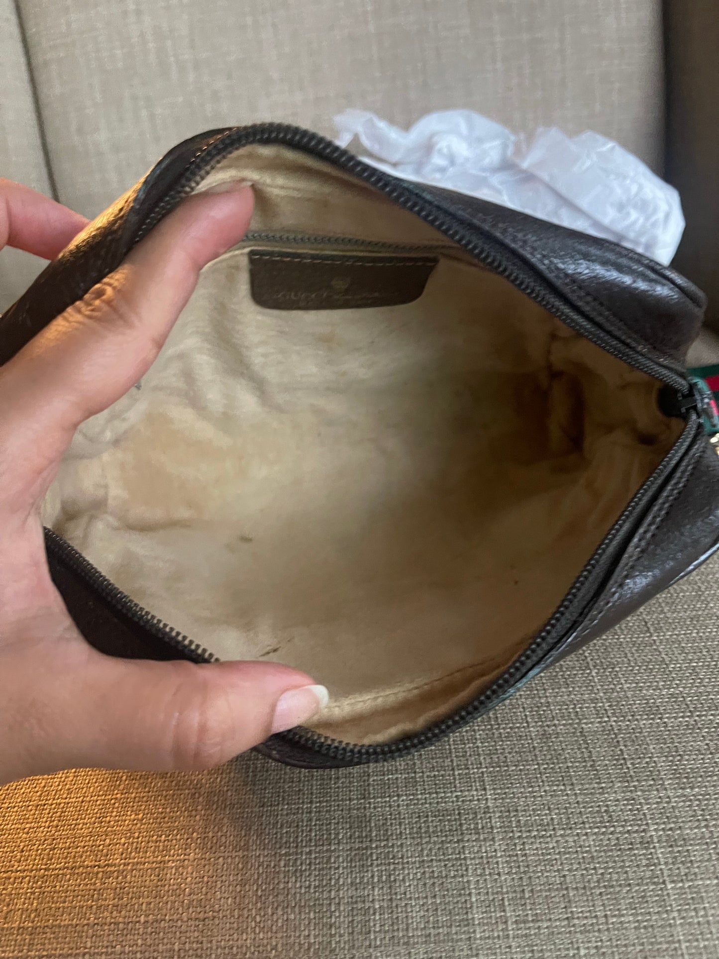 Authentic Gucci vintage web sherry line crossbody bag