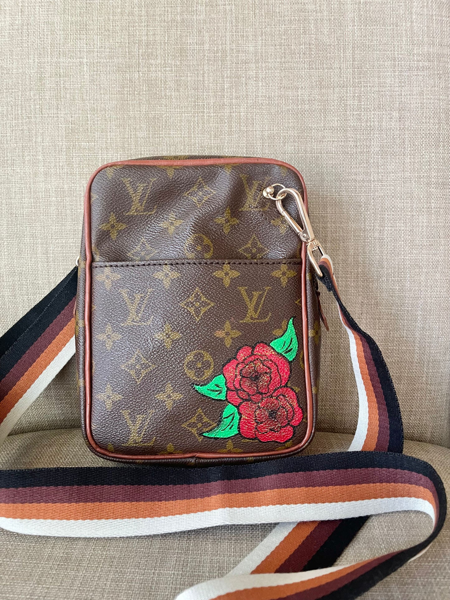 Authentic Louis Vuitton monogram crossbody bag