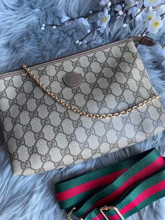Authentic Gucci vintage GG canvas crossbody bag