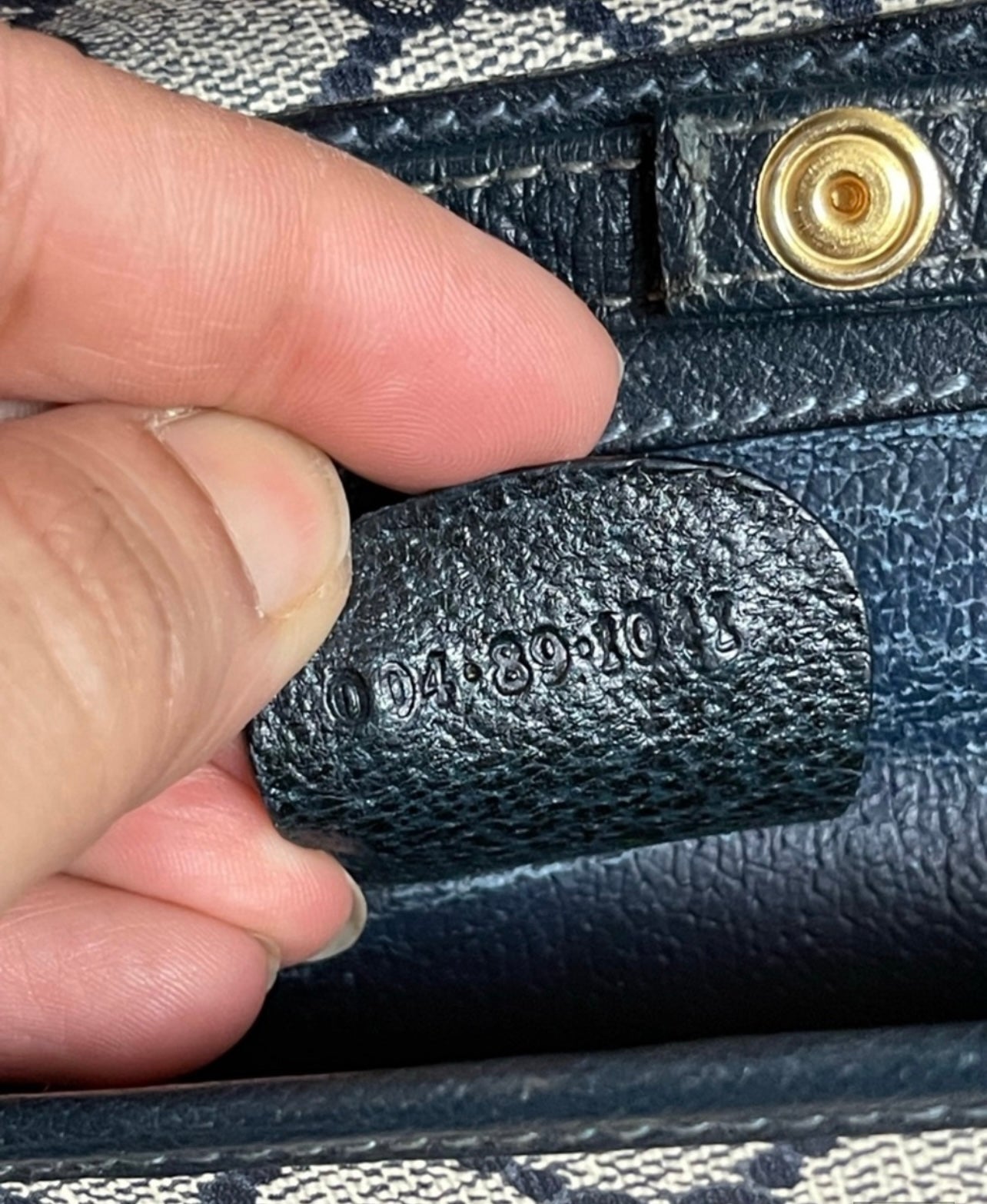 Authentic vintage Gucci crossbody bag