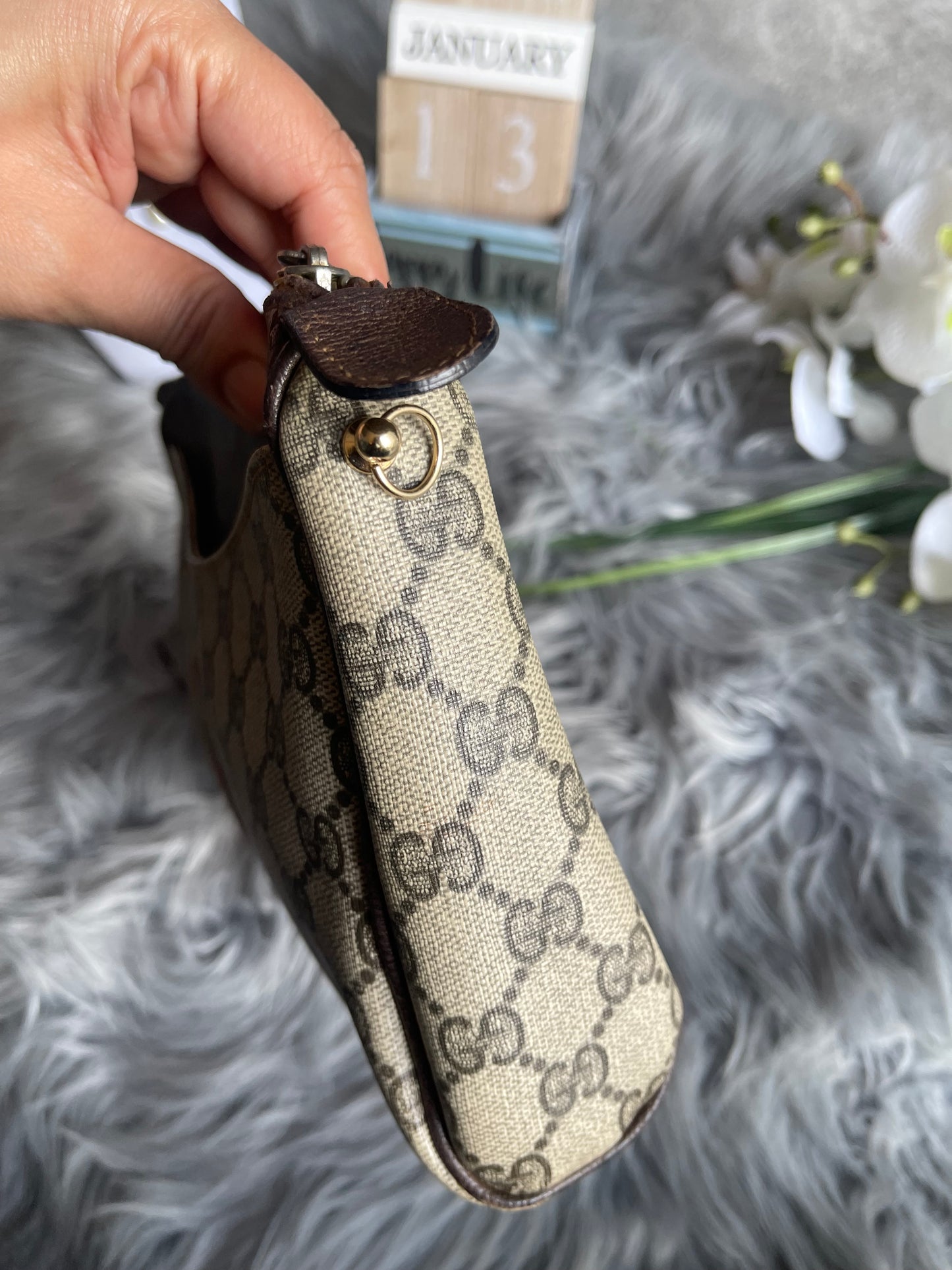 Authentic Gucci vintage web sherry line crossbody
