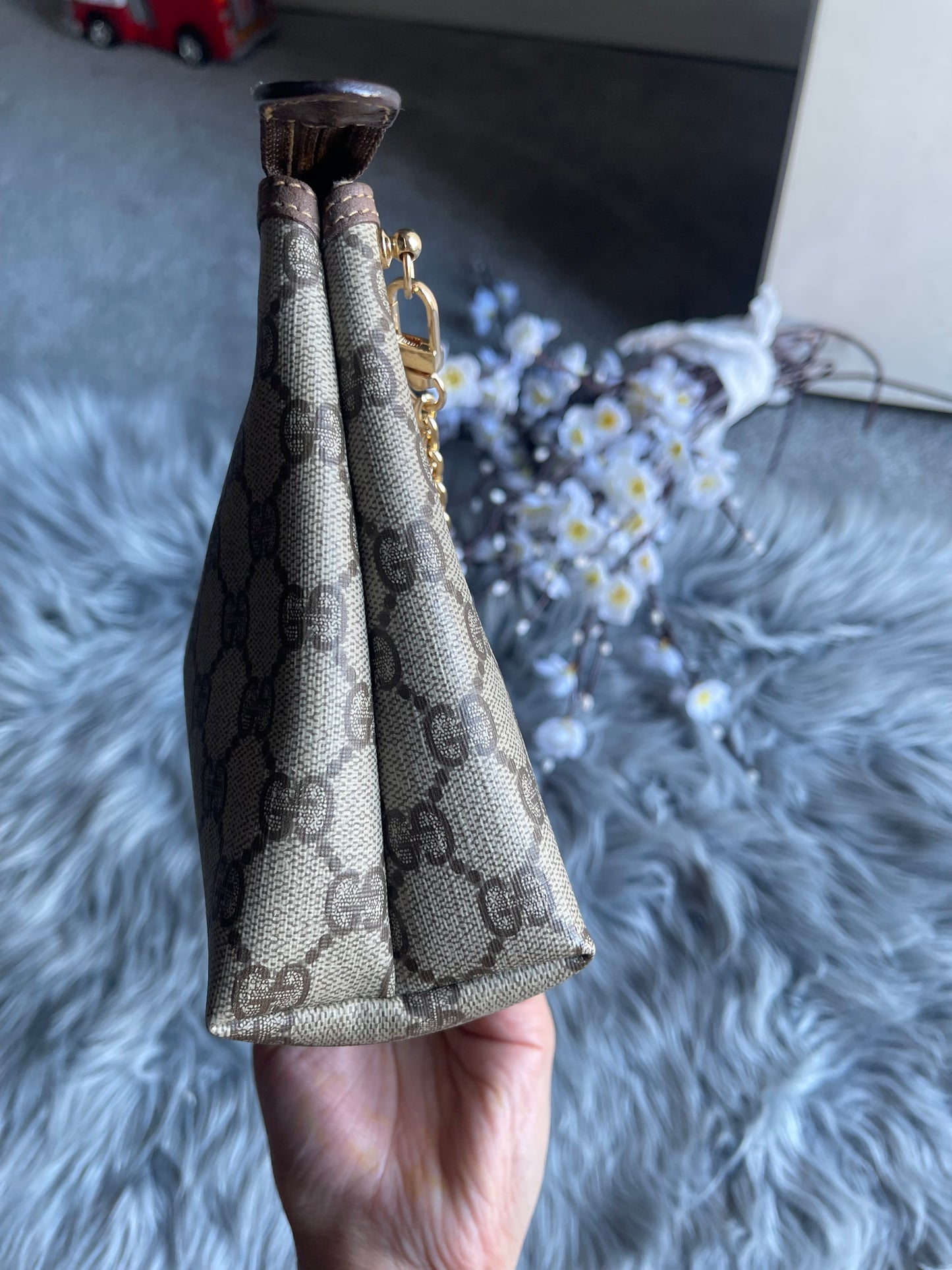 Authentic Gucci vintage GG canvas crossbody bag