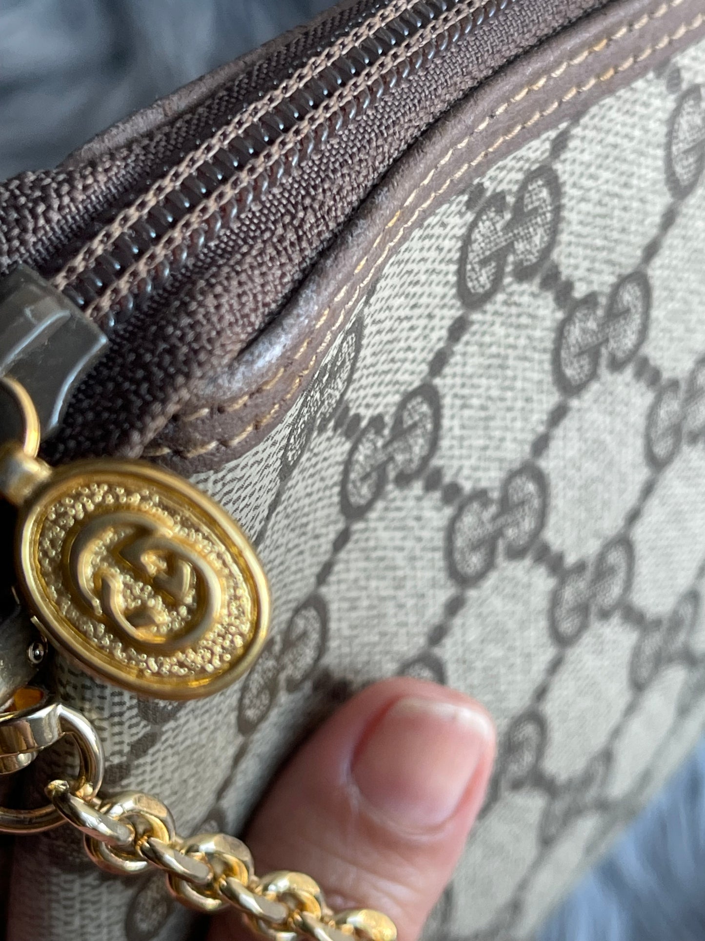 Authentic Gucci vintage GG canvas crossbody bag