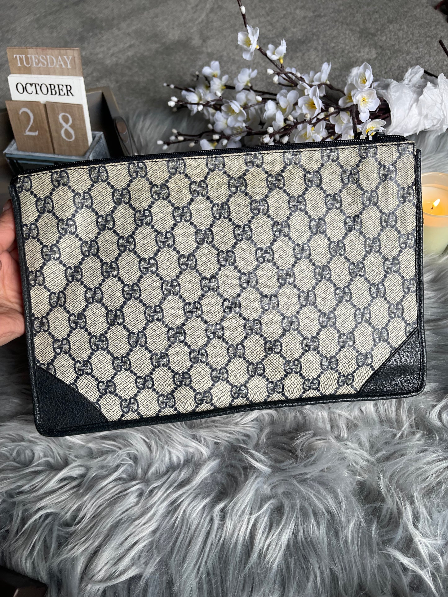 Authentic Gucci vintage GG canvas crossbody