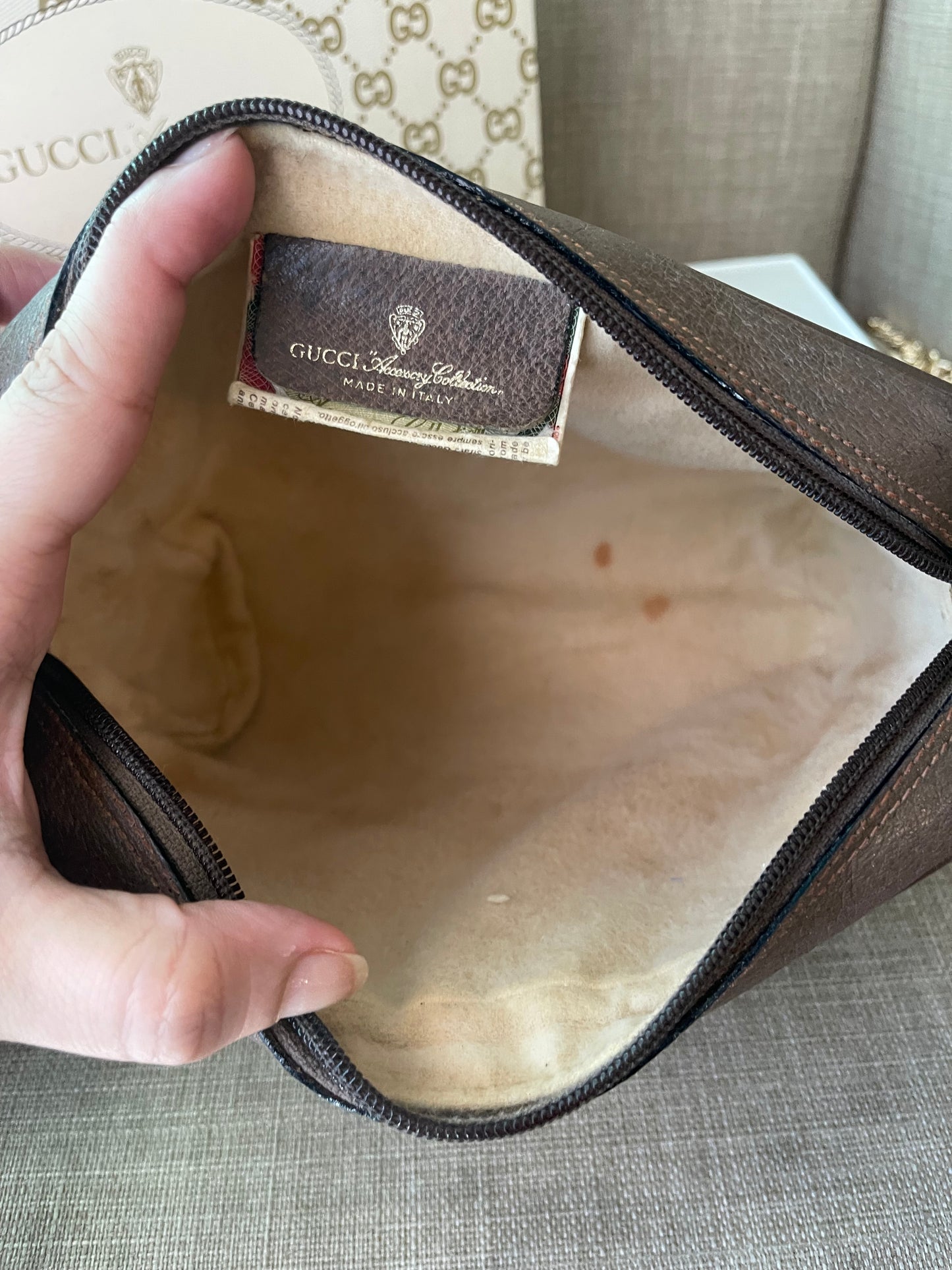 Authentic Gucci vintage web sherry line crossbody