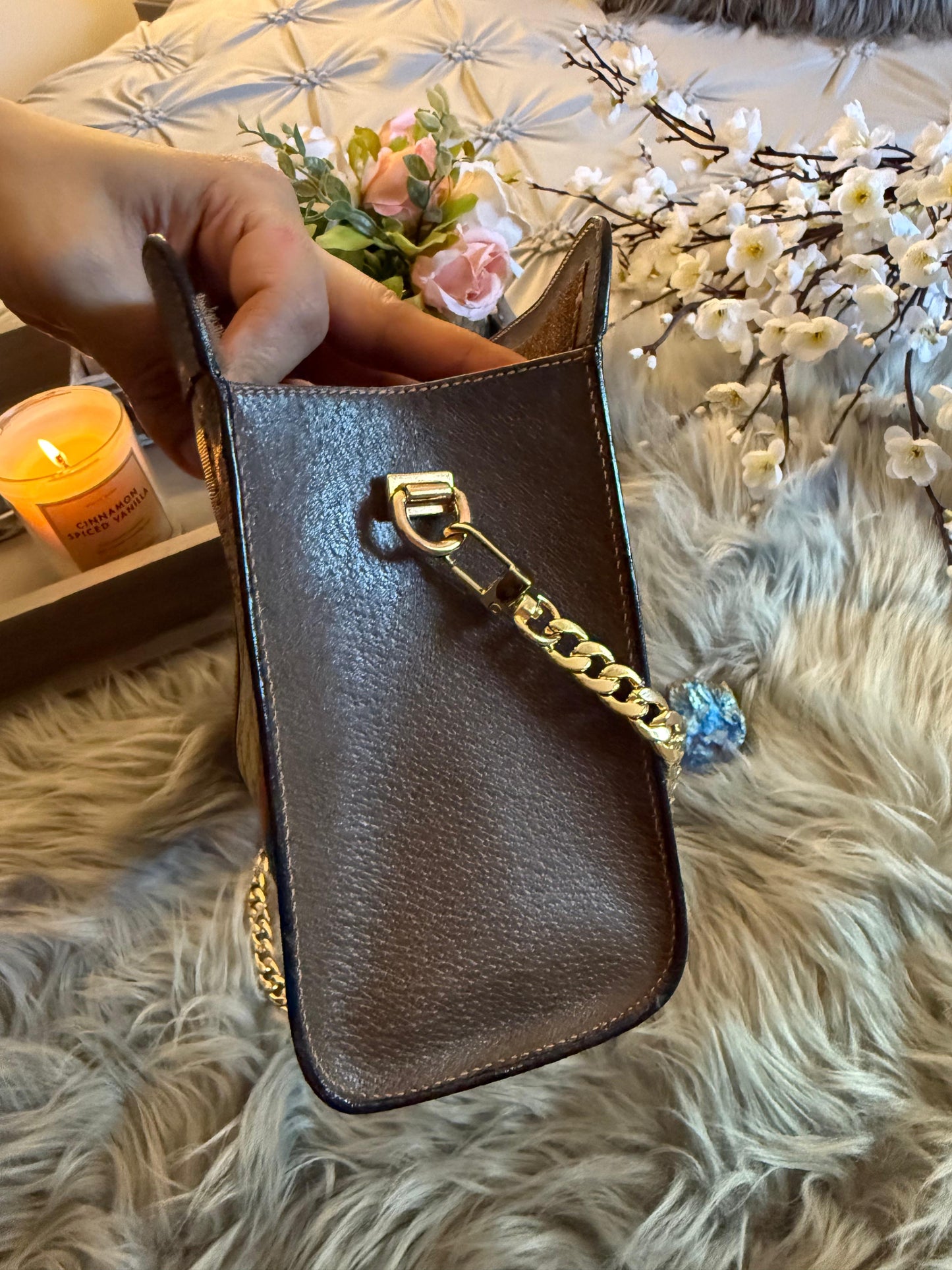 Authentic Gucci vintage web sherry line clutch bag