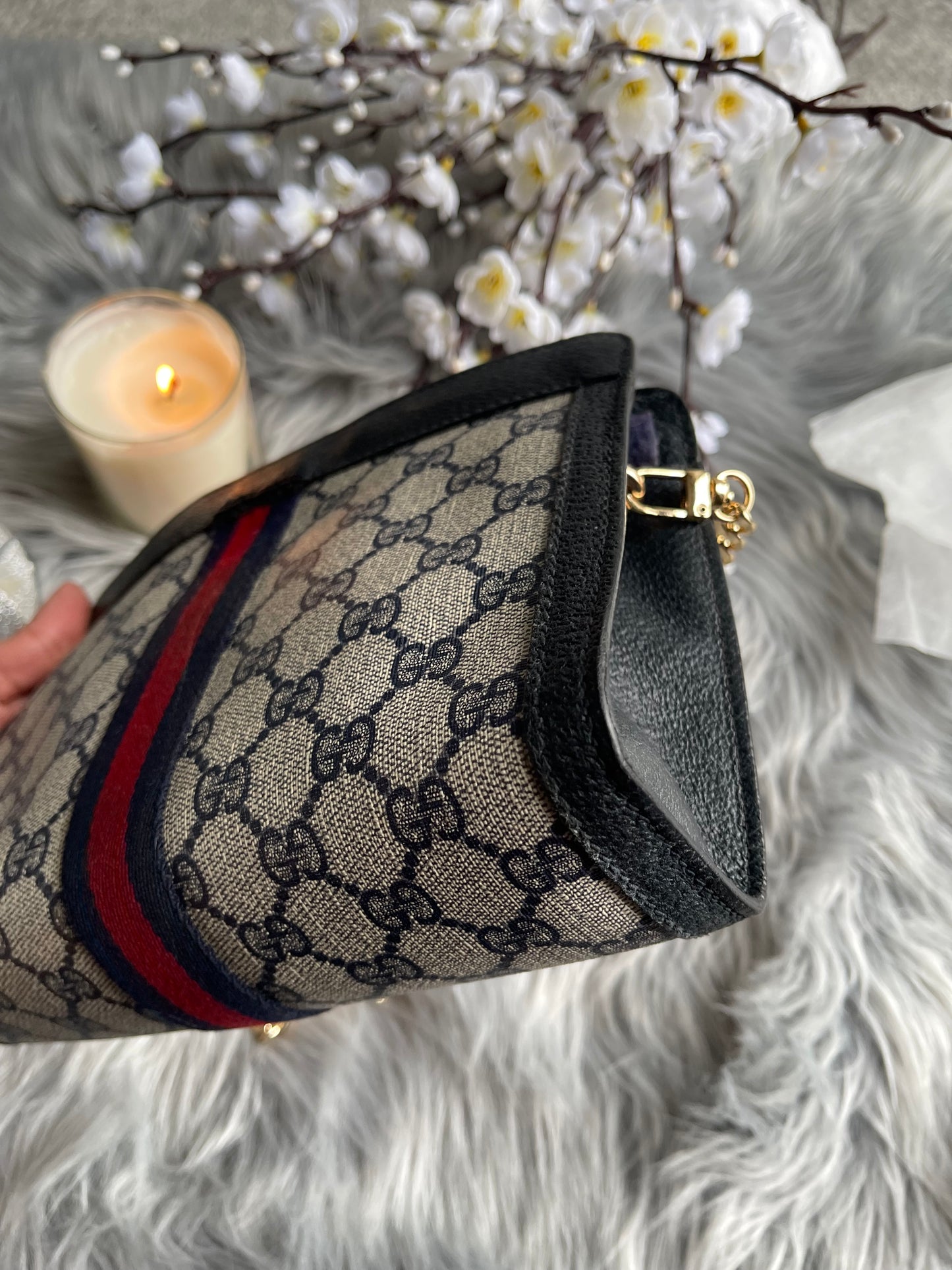 Authentic Gucci vintage crossbody bag