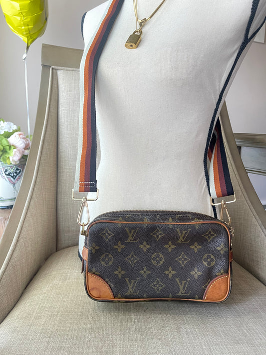 Authentic Louis Vuitton vintage clutch crossbody bag