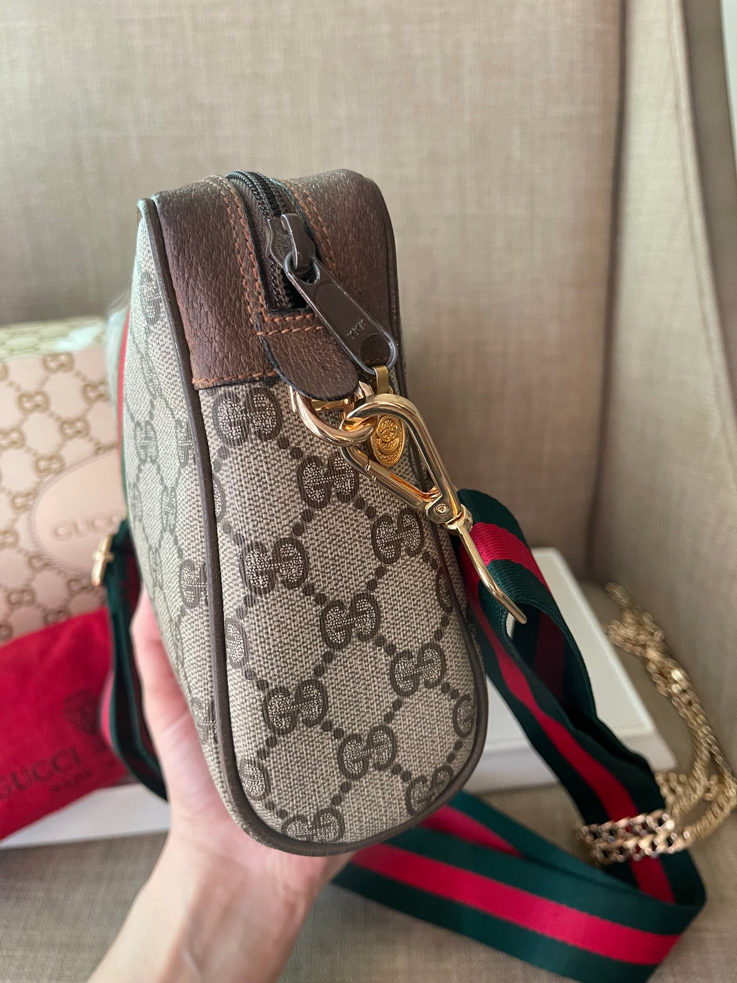 Authentic Gucci vintage web sherry line crossbody