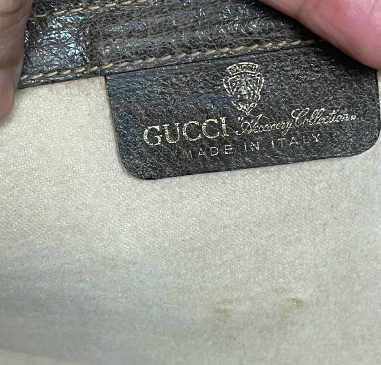 Authentic Gucci vintage crossbody bag