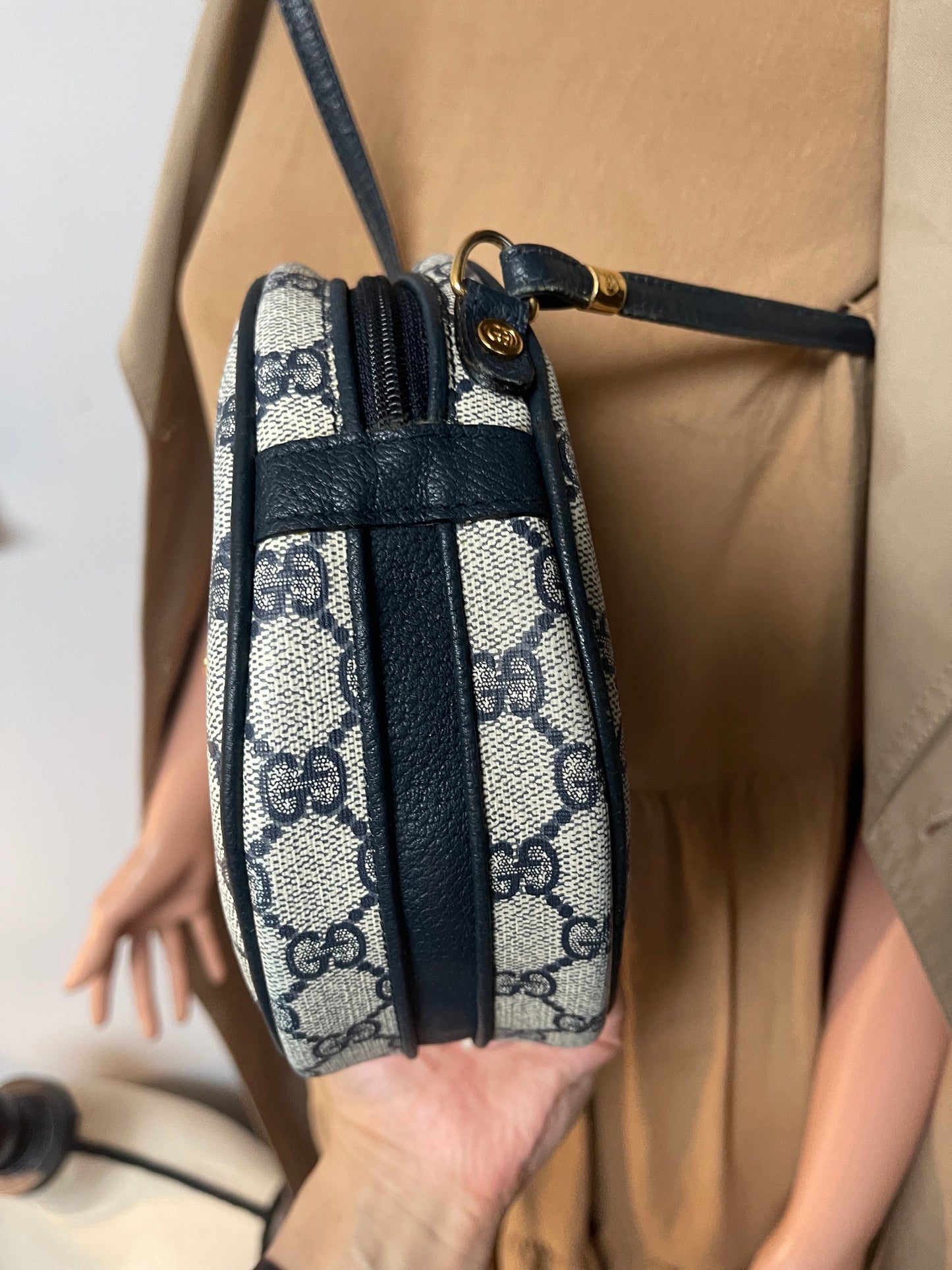 Authentic vintage Gucci crossbody bag