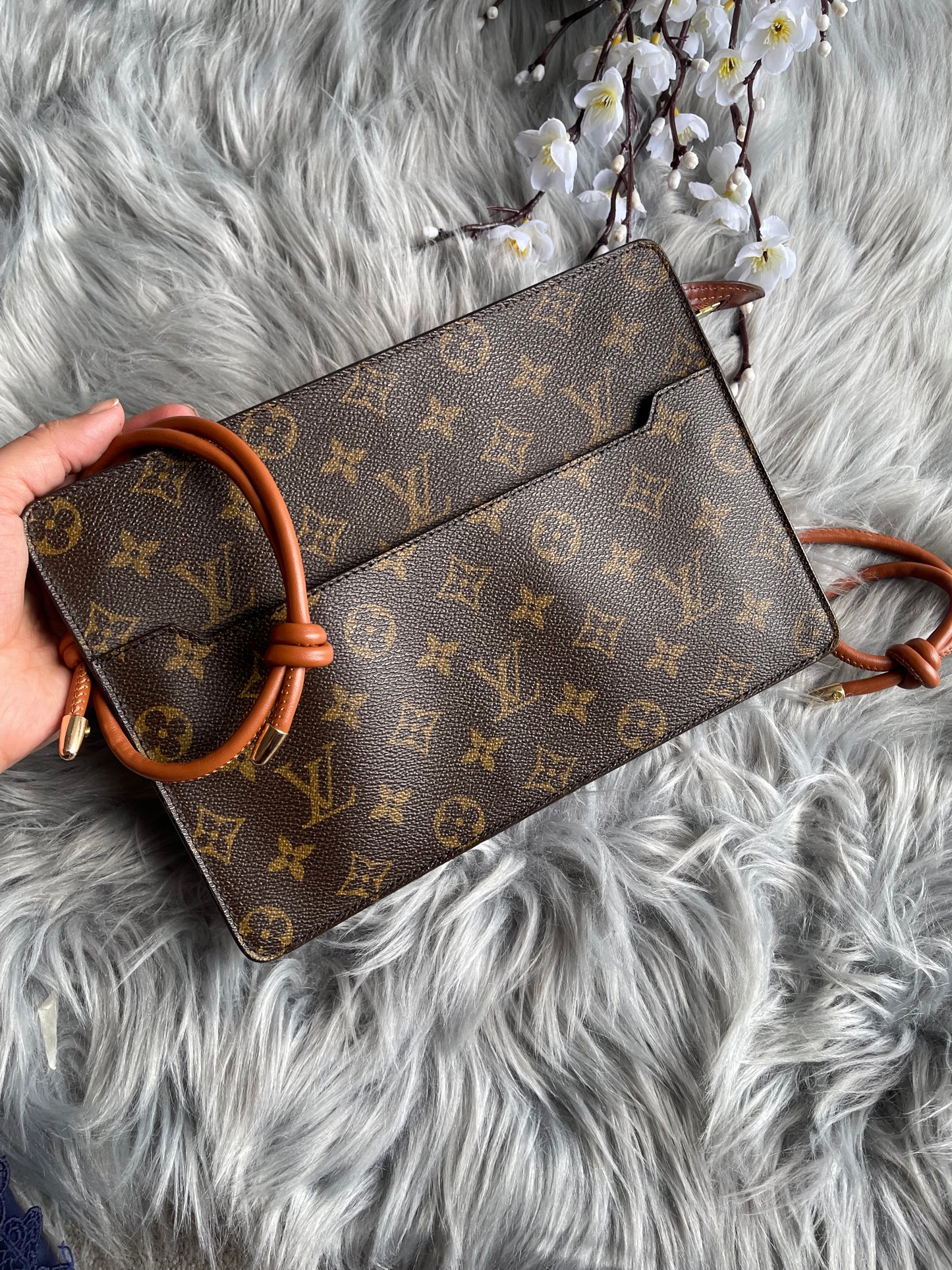 Authentic Louis Vuitton monogram clutch bag