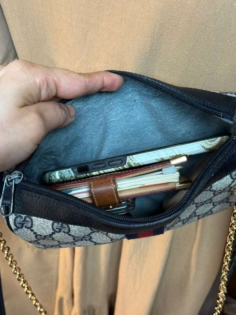 Authentic Gucci vintage web sherry line crossbody bag