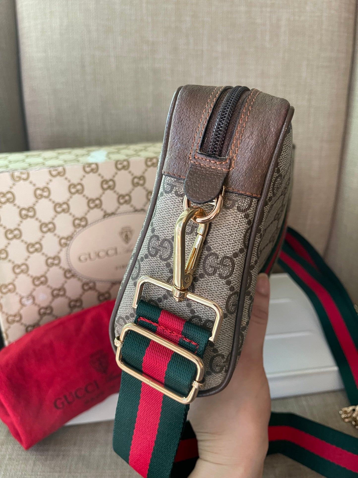 Authentic Gucci vintage web sherry line crossbody