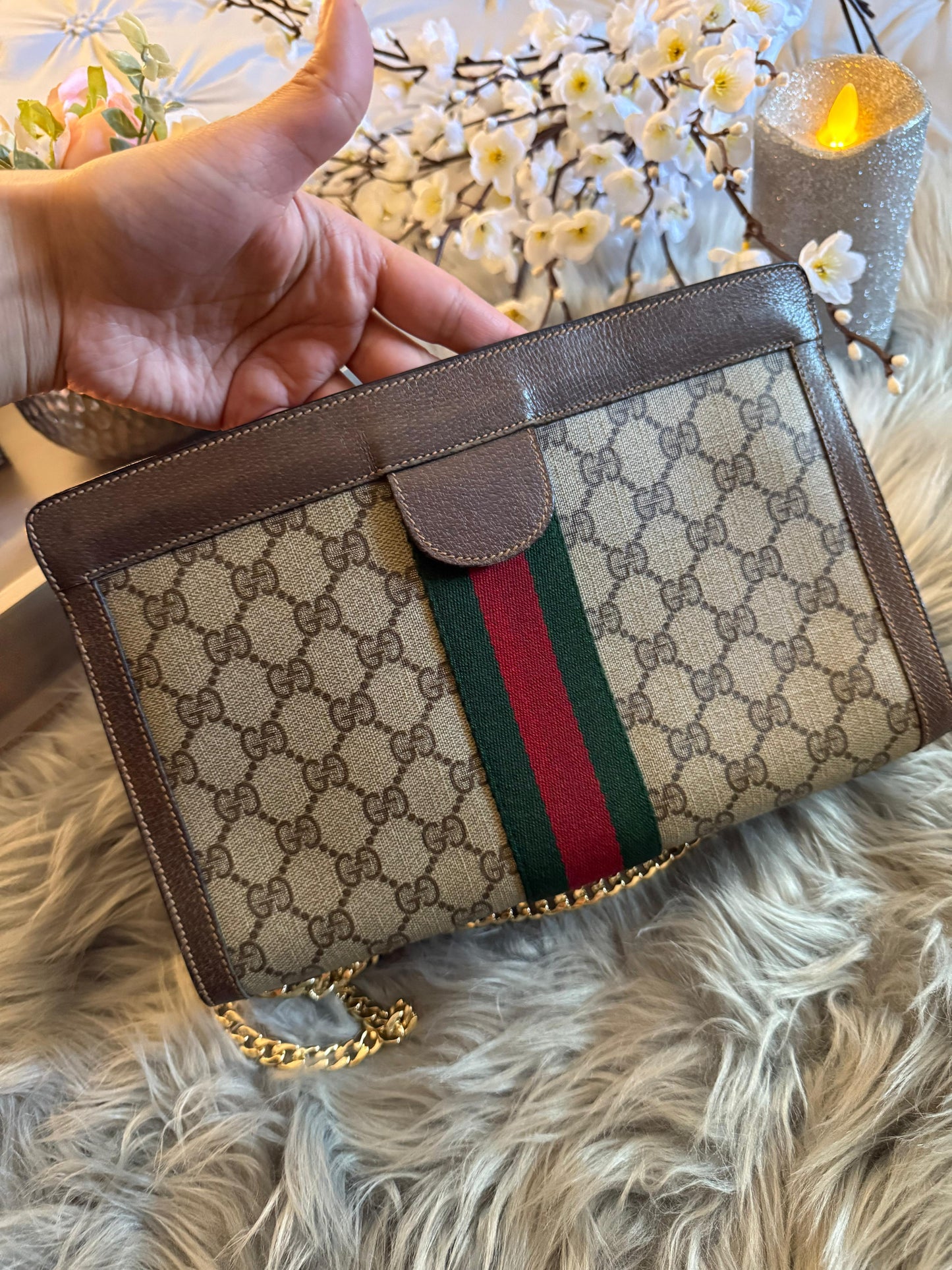 Authentic Gucci vintage web sherry line clutch bag