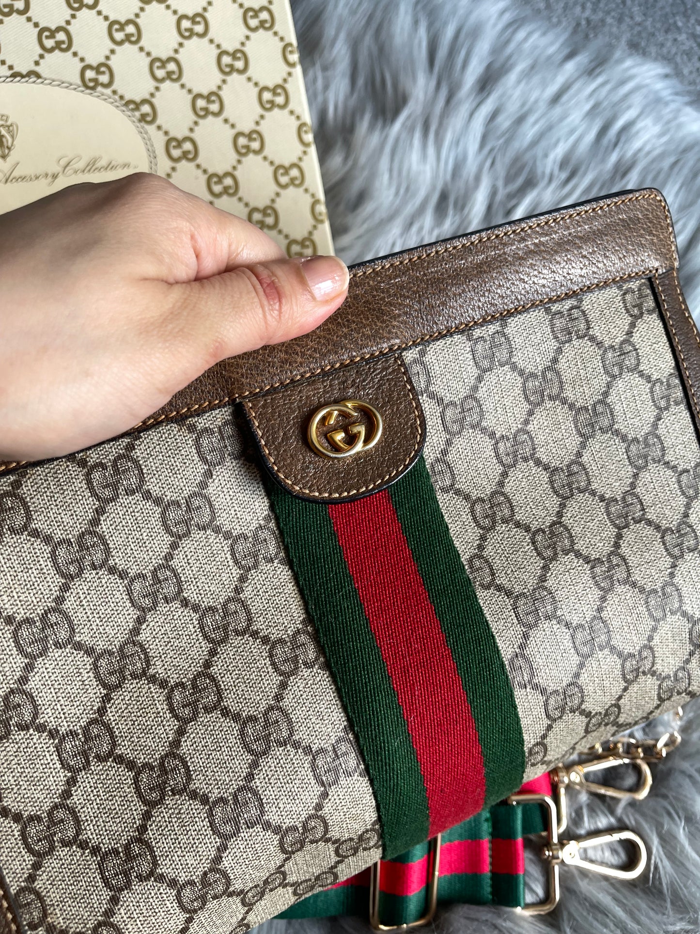 Authentic vintage Gucci web sherry line clutch crossbody bag