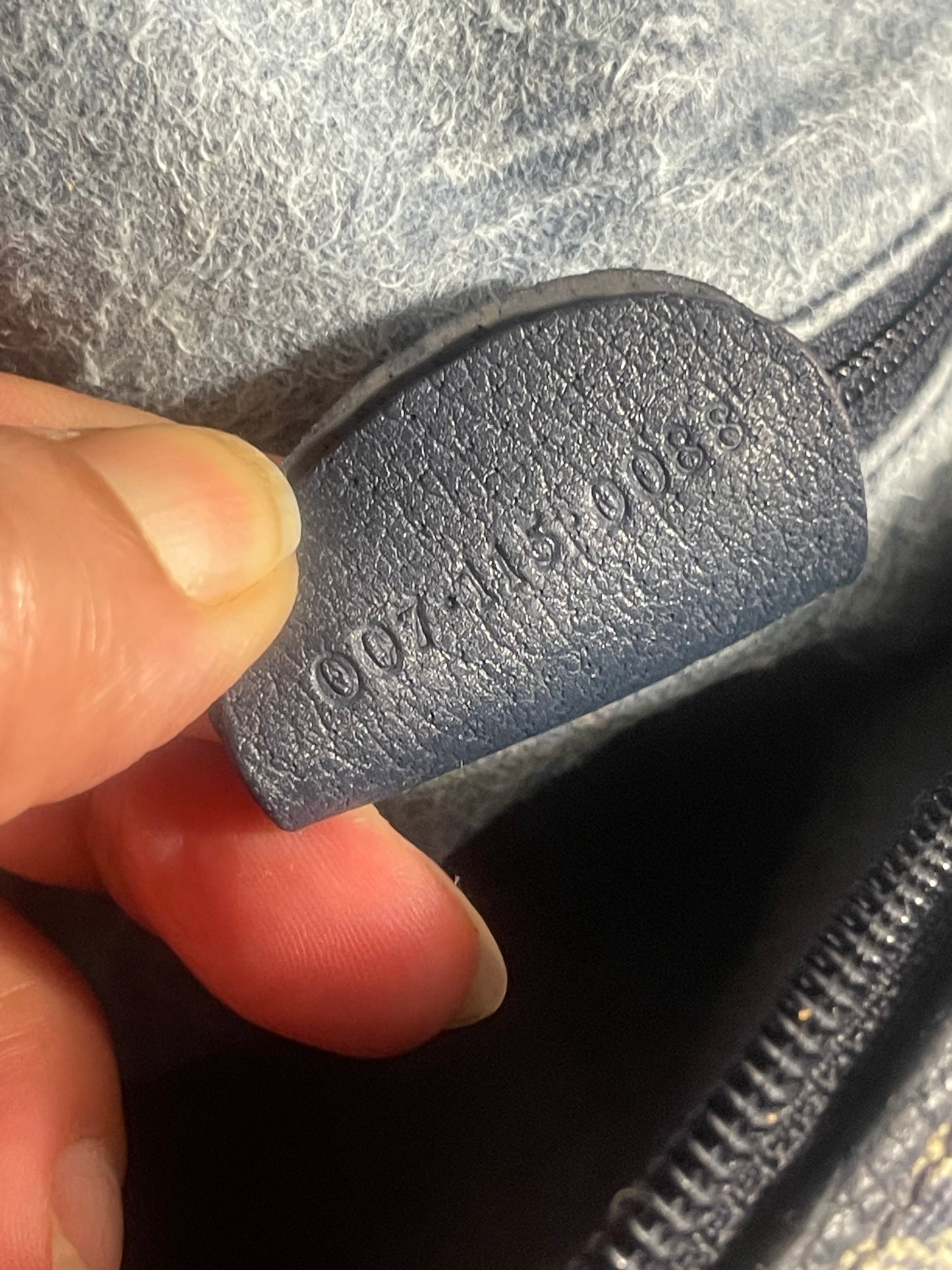 Authentic vintage Gucci crossbody bag