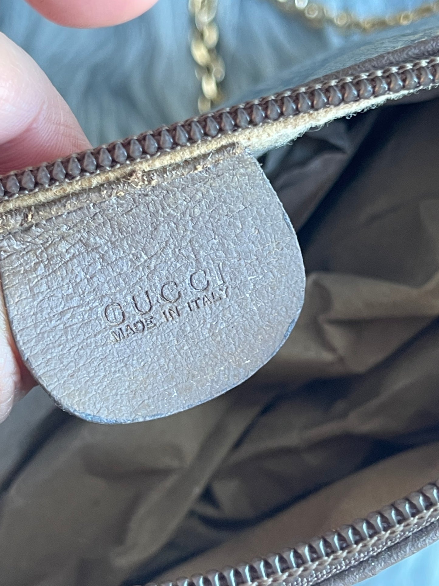 Authentic Gucci vintage GG canvas crossbody bag