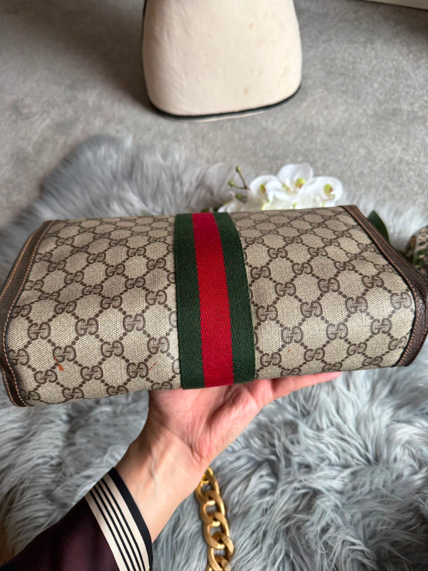 Authentic Gucci vintage web sherry line clutch bag