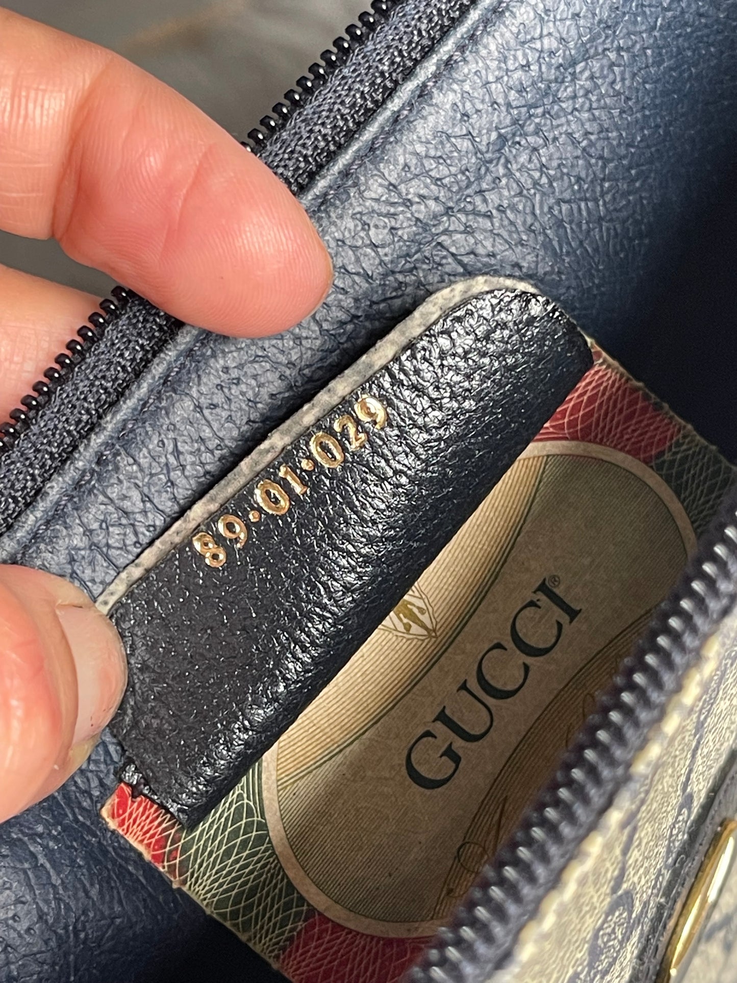 Authentic Gucci vintage GG canvas crossbody