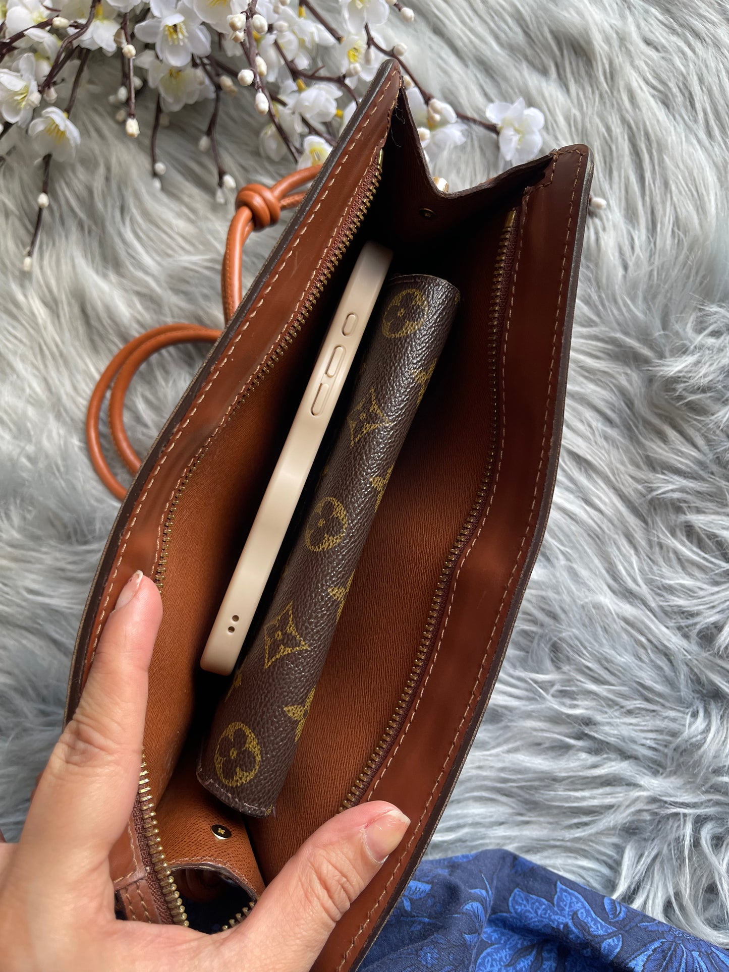 Authentic Louis Vuitton monogram clutch bag