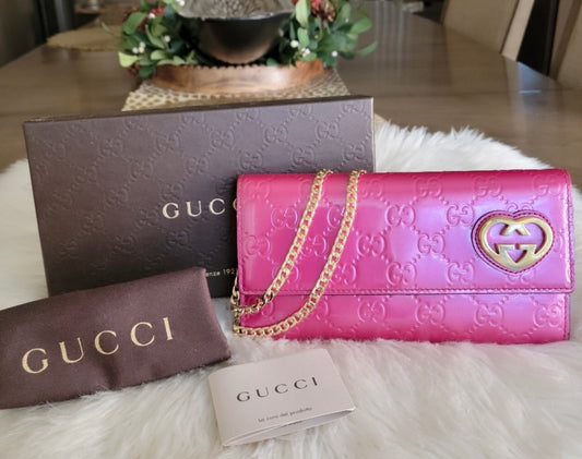 Authentic Gucci vintage wallet