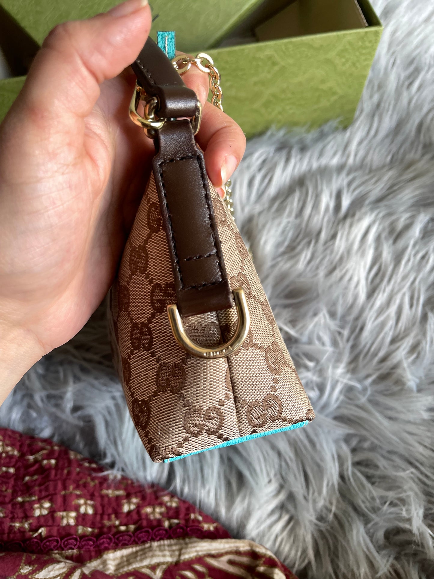 Authentic vintage Gucci shoulder bag
