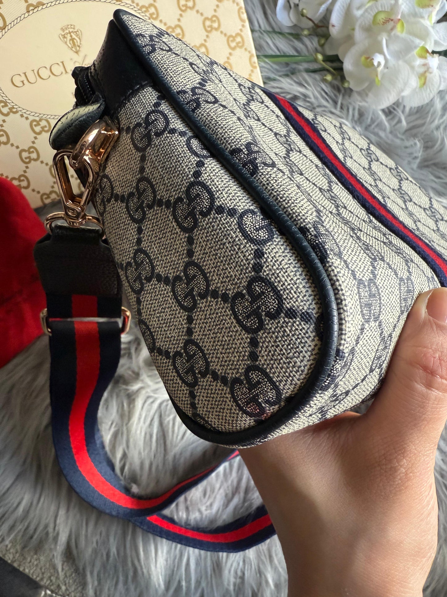Authentic Gucci vintage web sherry line crossbody bag