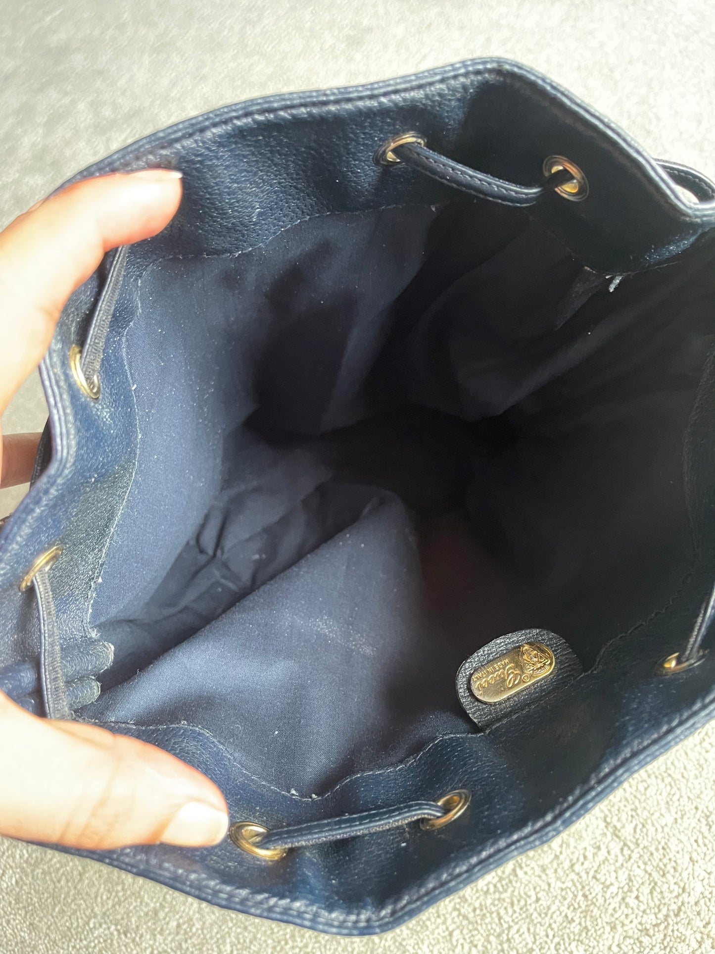 Authentic Gucci vintage web sherry line crossbody bag