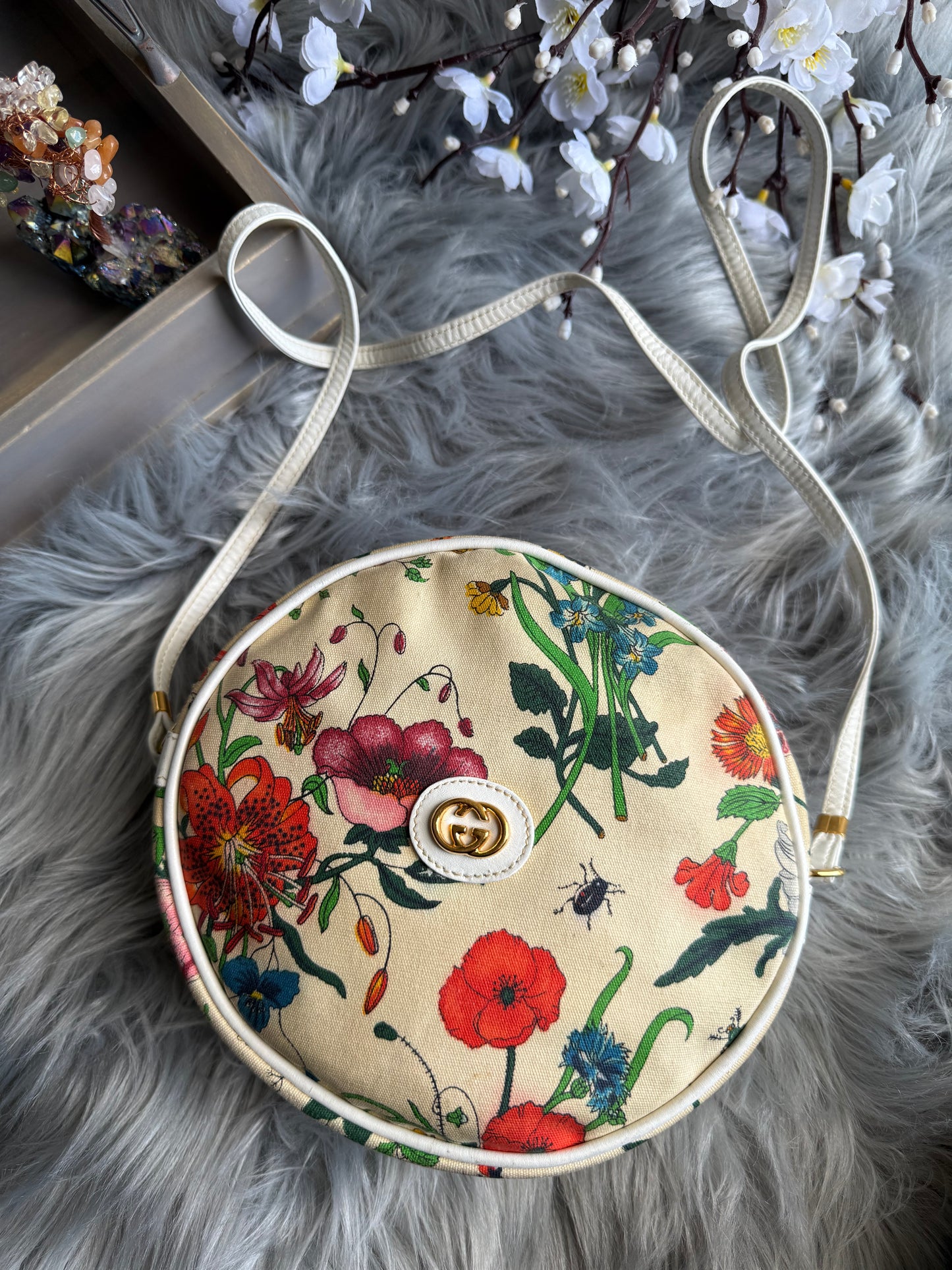 Authentic Gucci vintage crossbody bad