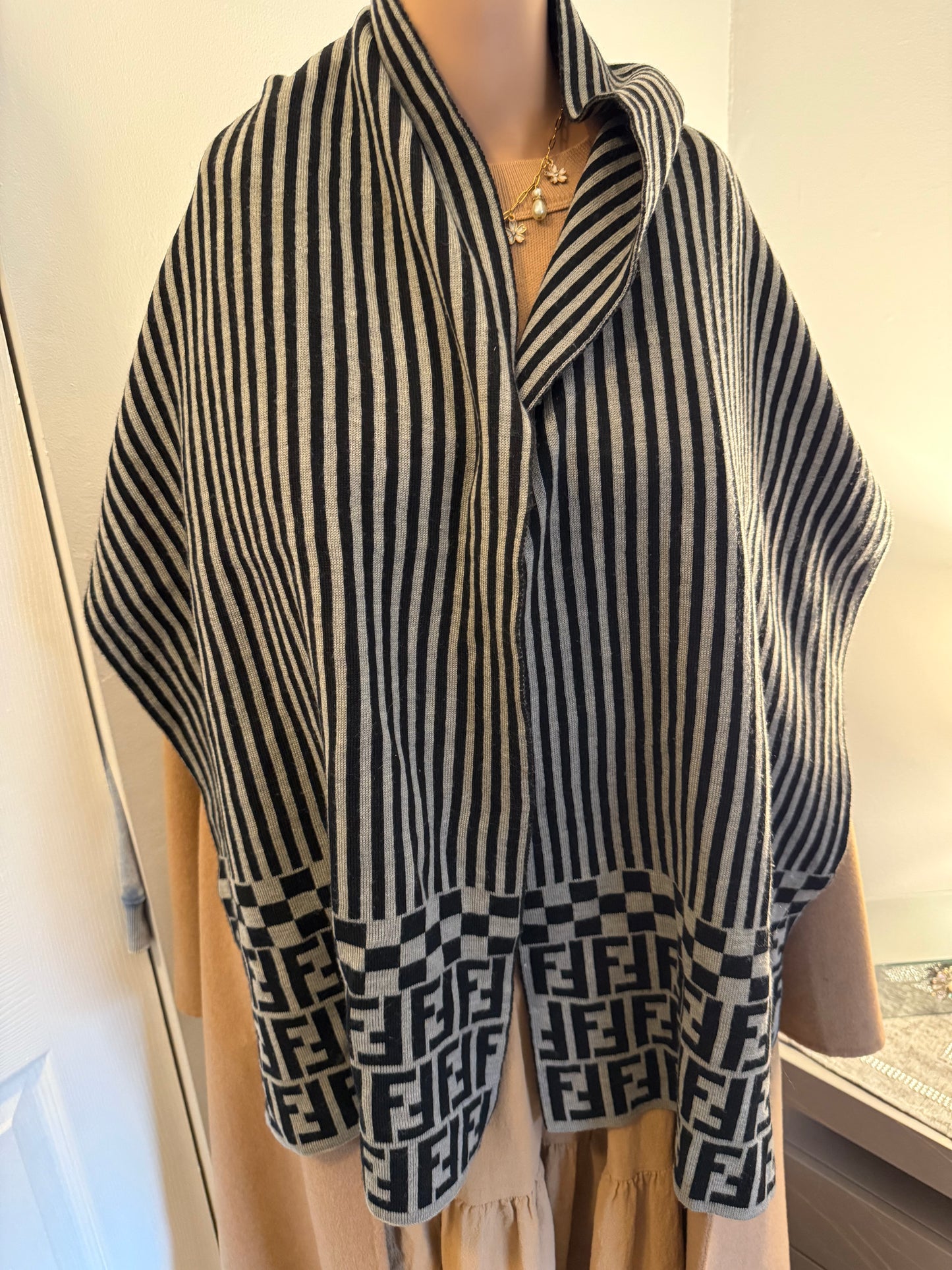 Authentic fendi vintage wool scarf