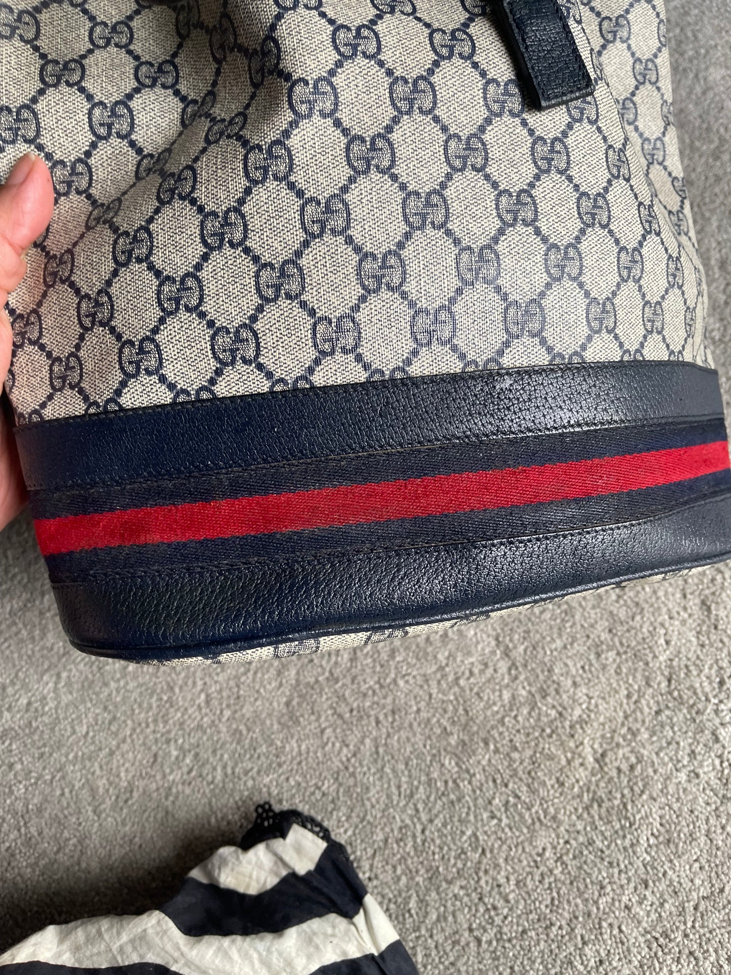 Authentic Gucci vintage web sherry line crossbody bag