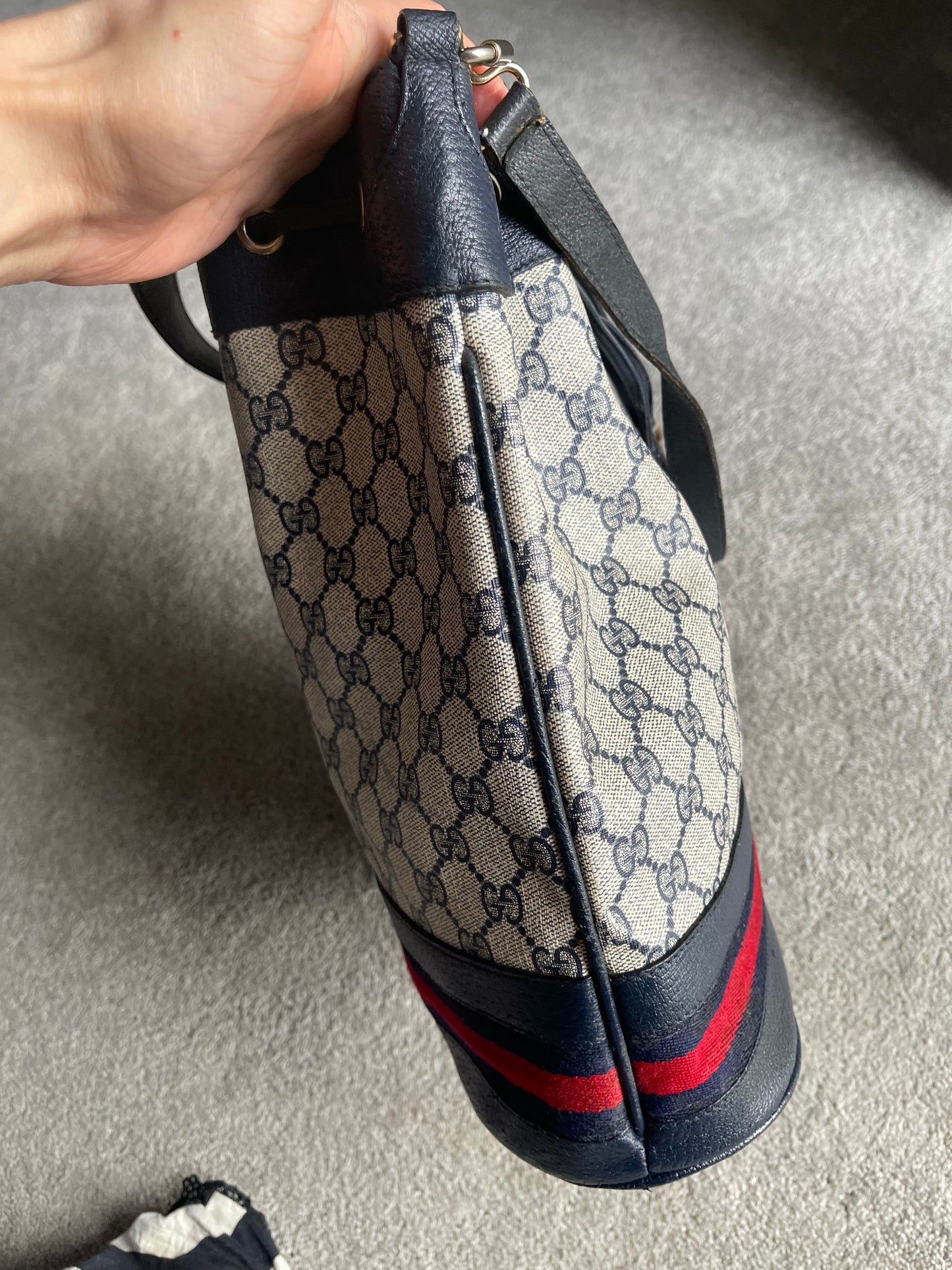 Authentic Gucci vintage web sherry line crossbody bag
