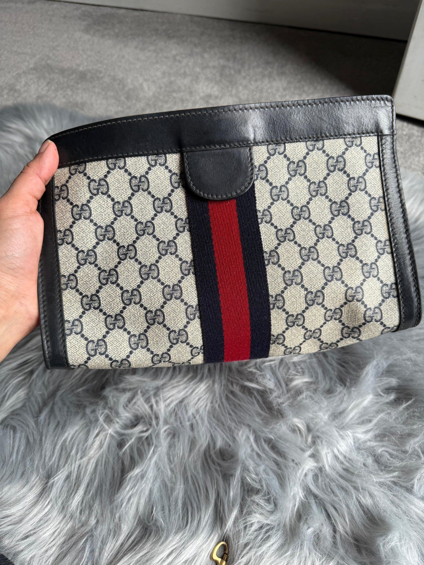 Authentic vintage Gucci crossbody bag