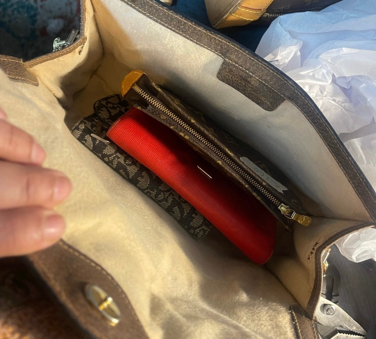 Authentic Gucci vintage crossbody bag