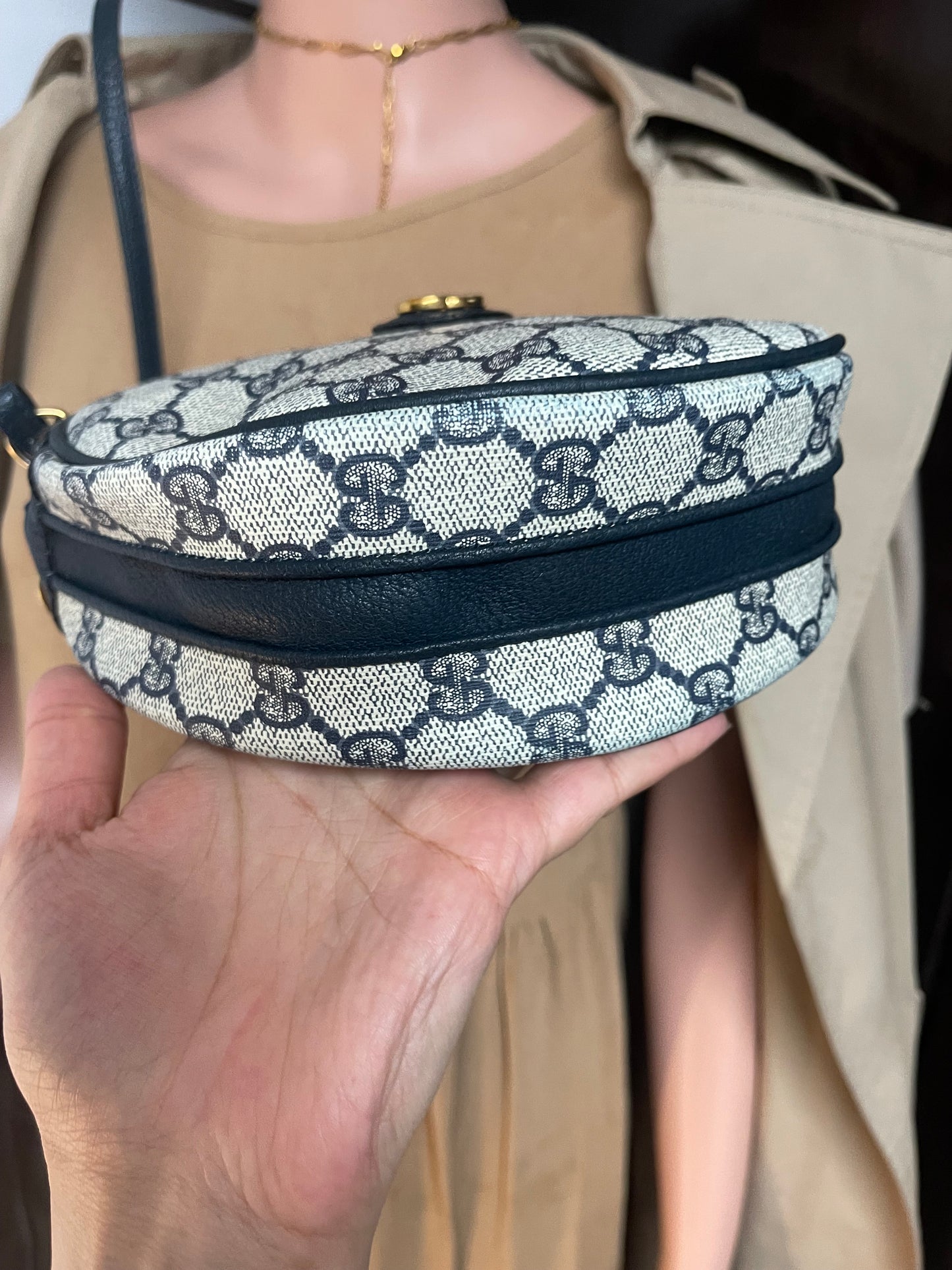 Authentic vintage Gucci crossbody bag