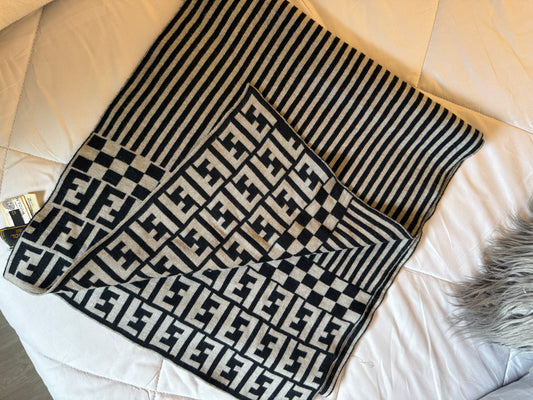 Authentic fendi vintage wool scarf