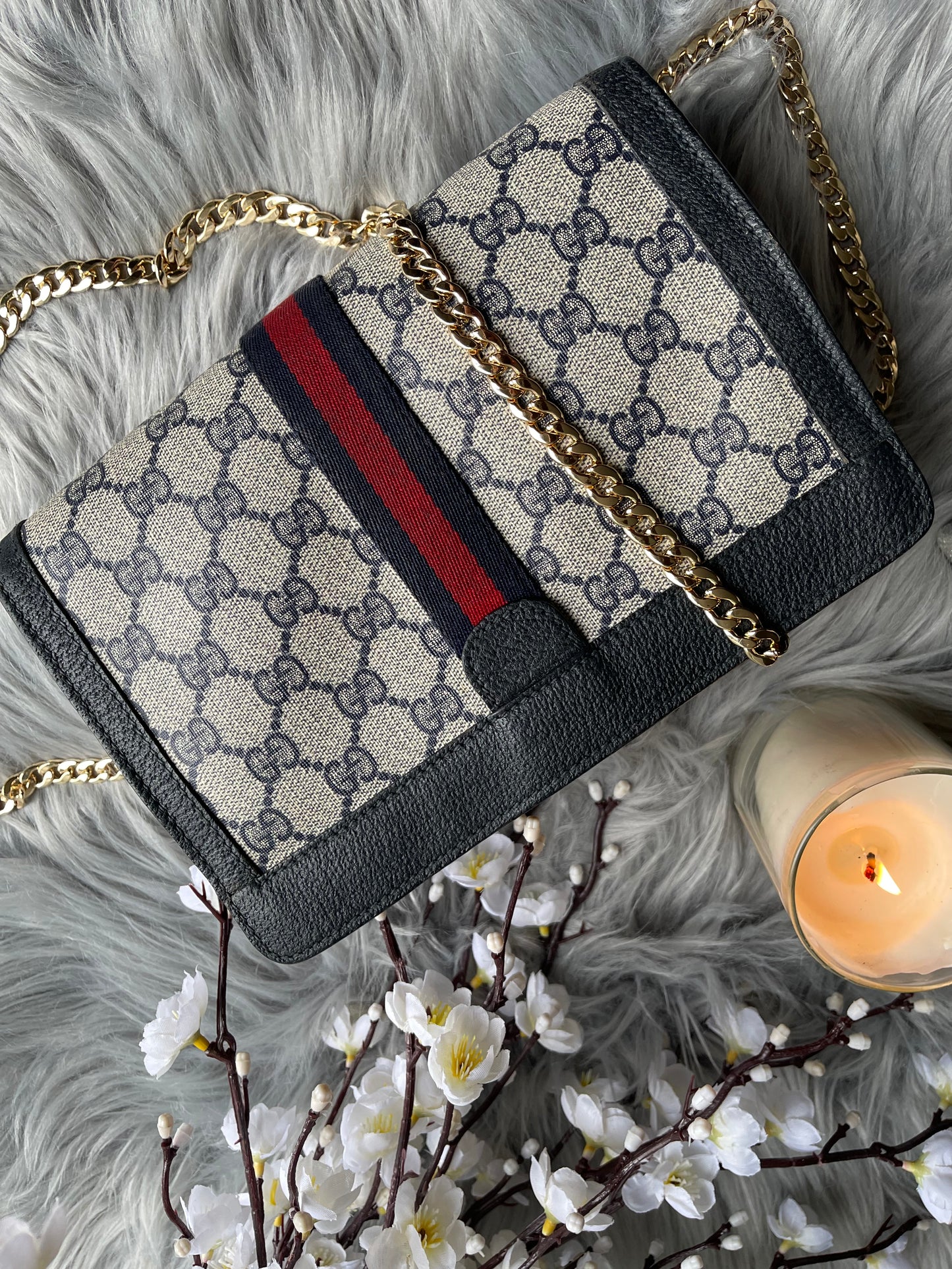 Authentic Gucci vintage crossbody bag