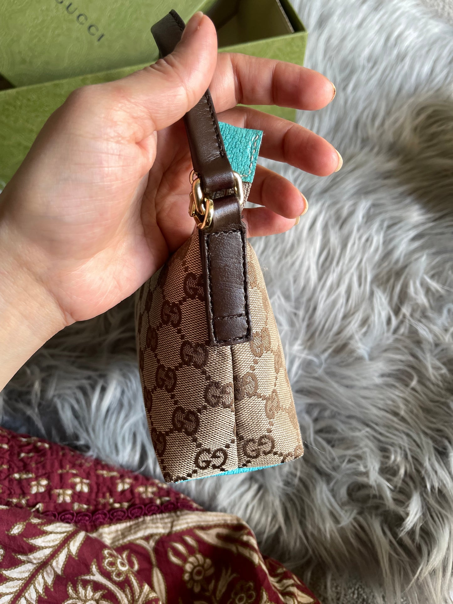 Authentic vintage Gucci shoulder bag