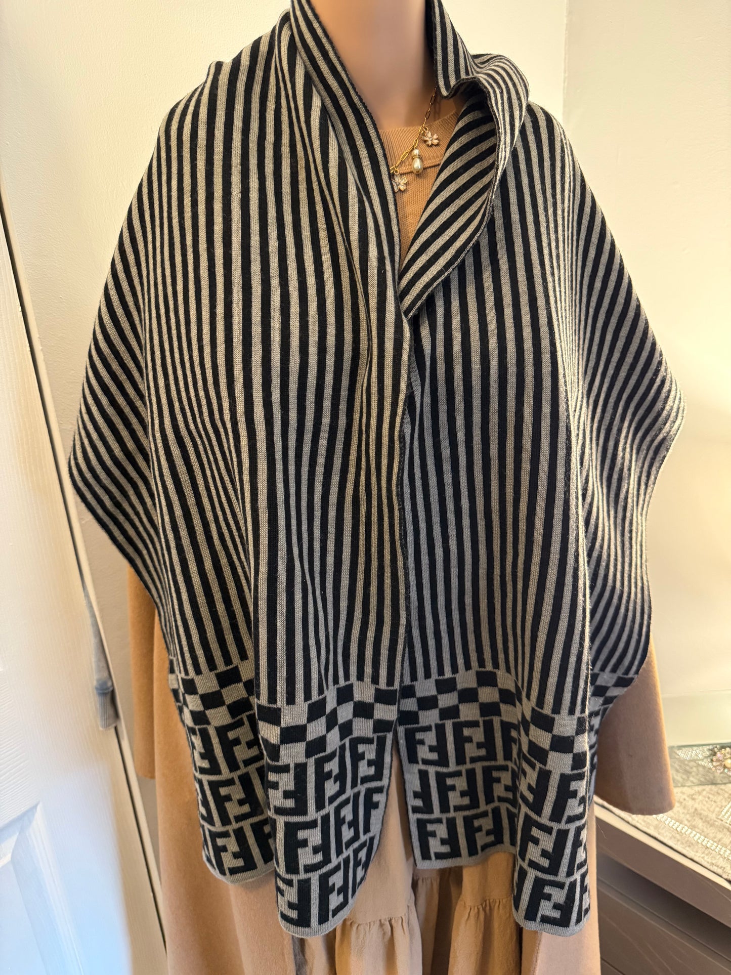 Authentic fendi vintage wool scarf