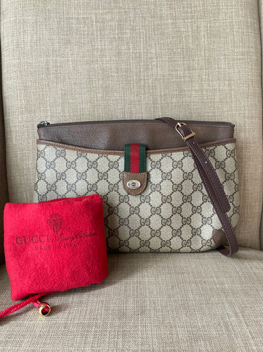 Authentic Gucci vintage web sherry line clutch crossbody bag