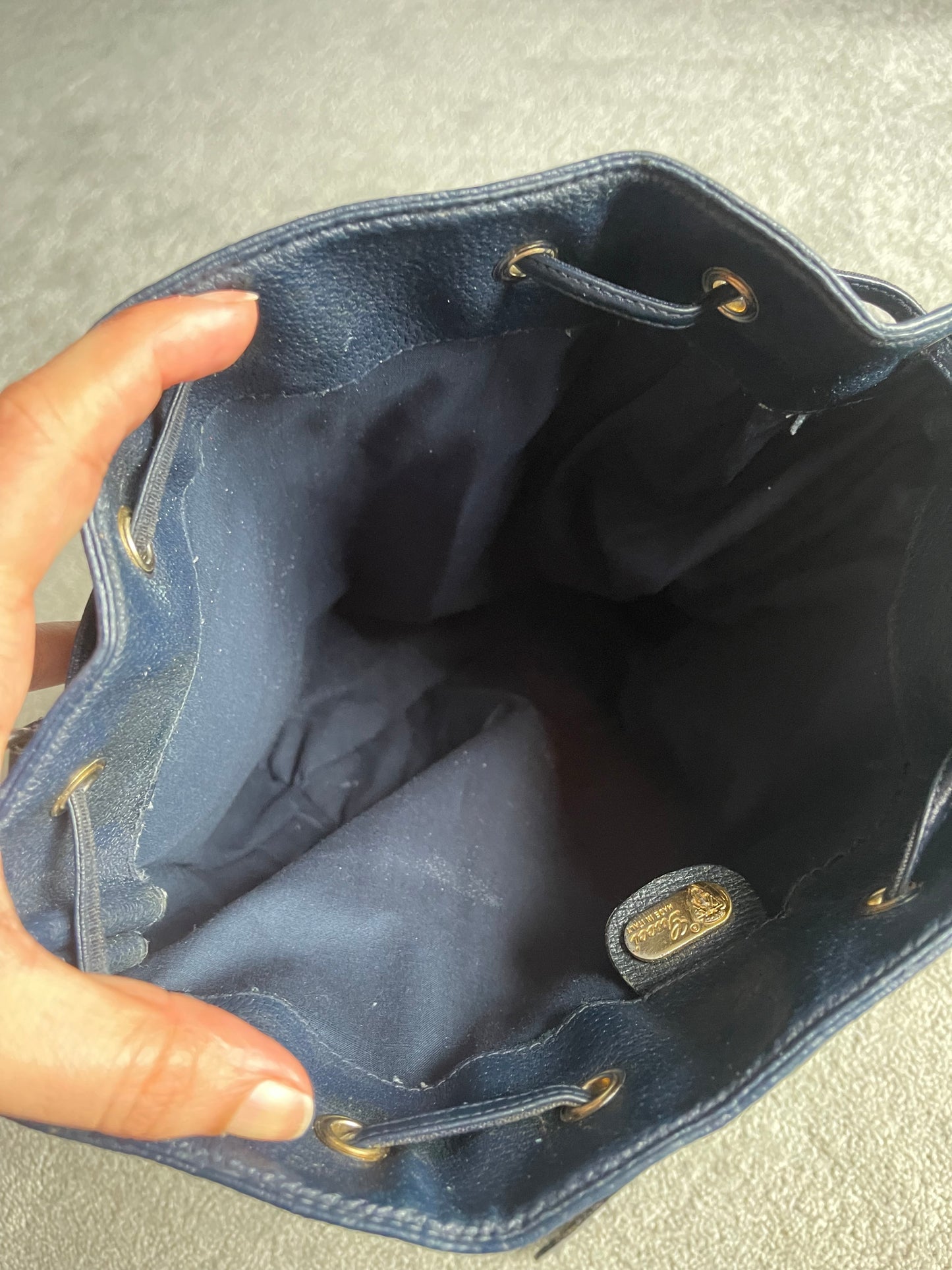 Authentic Gucci vintage web sherry line crossbody bag