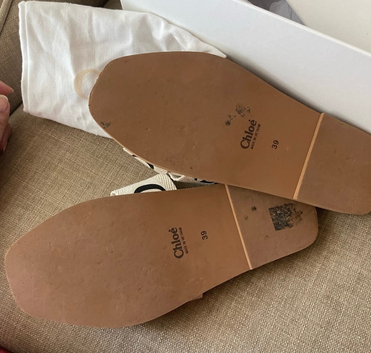 Authentic Chloe women flats