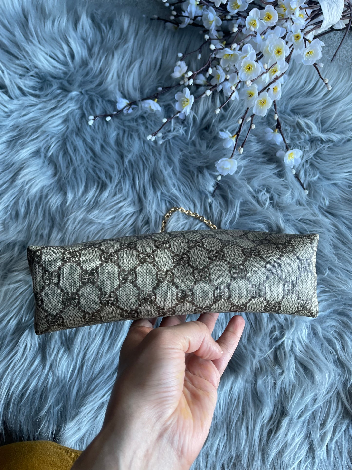Authentic Gucci vintage GG canvas crossbody bag