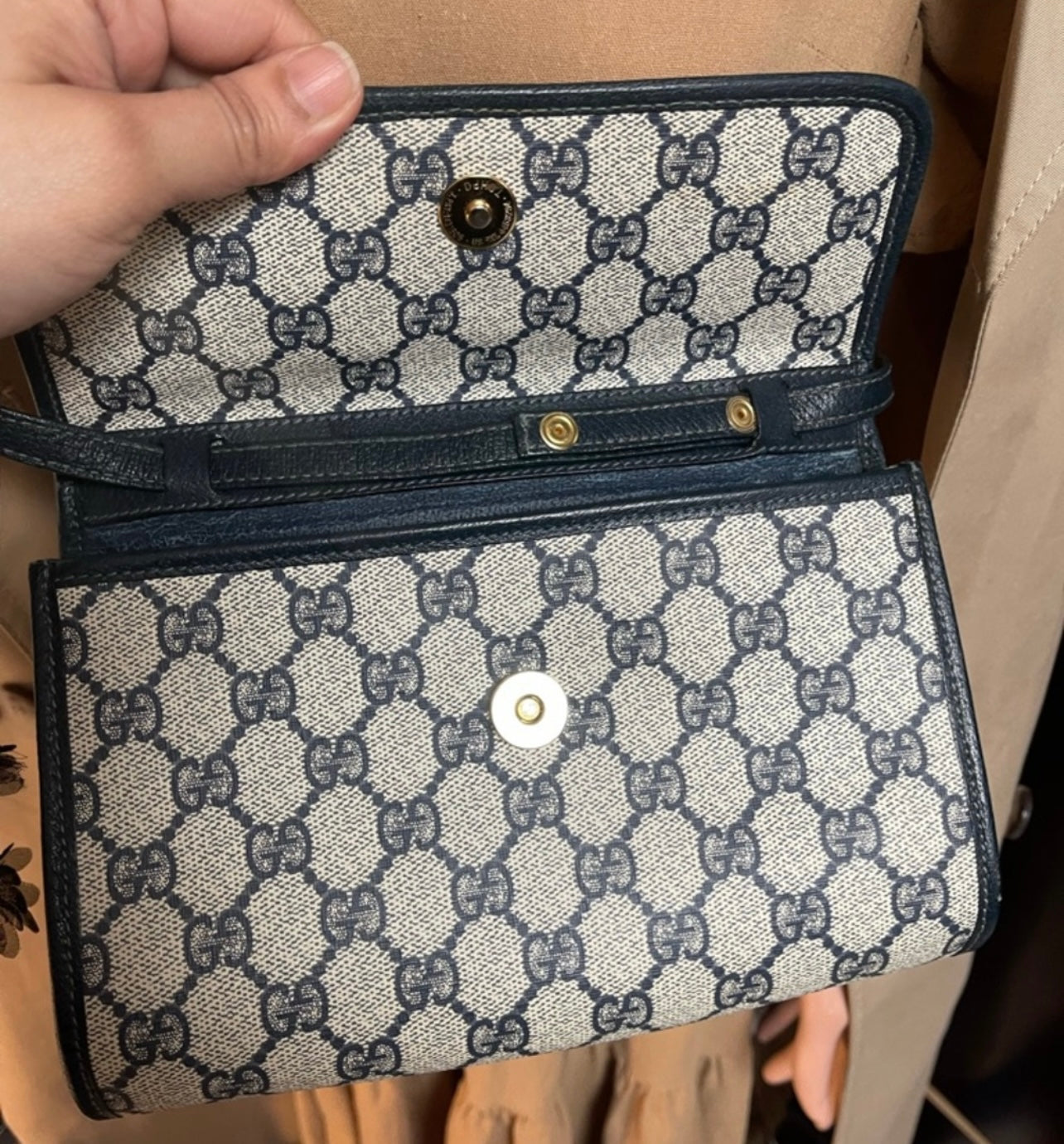 Authentic vintage Gucci crossbody bag
