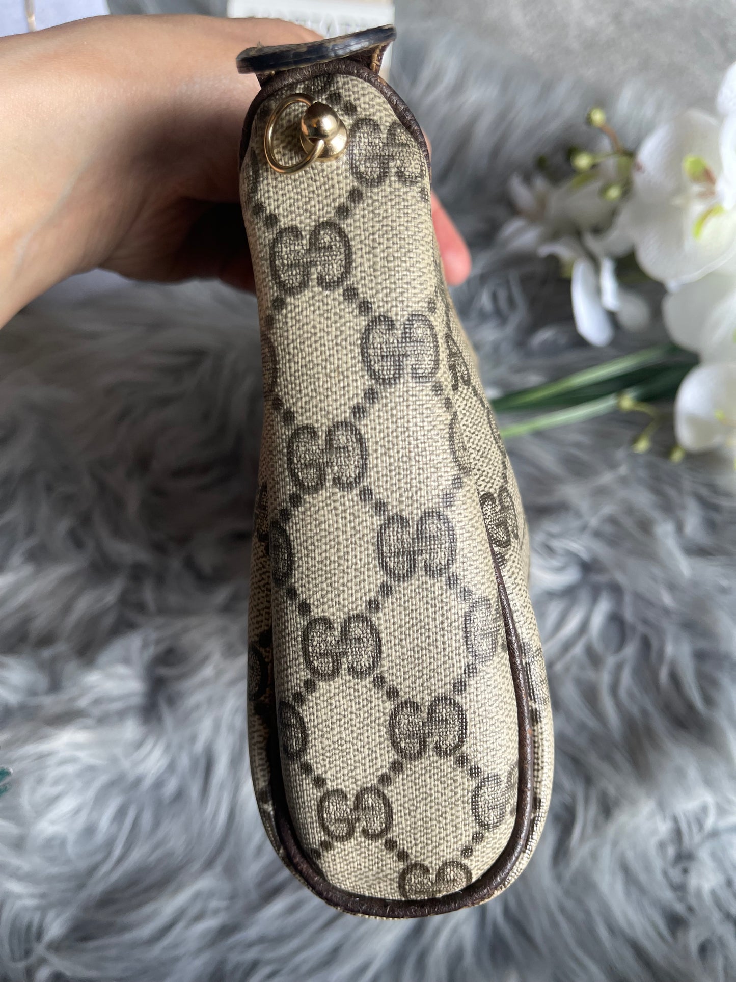 Authentic Gucci vintage web sherry line crossbody