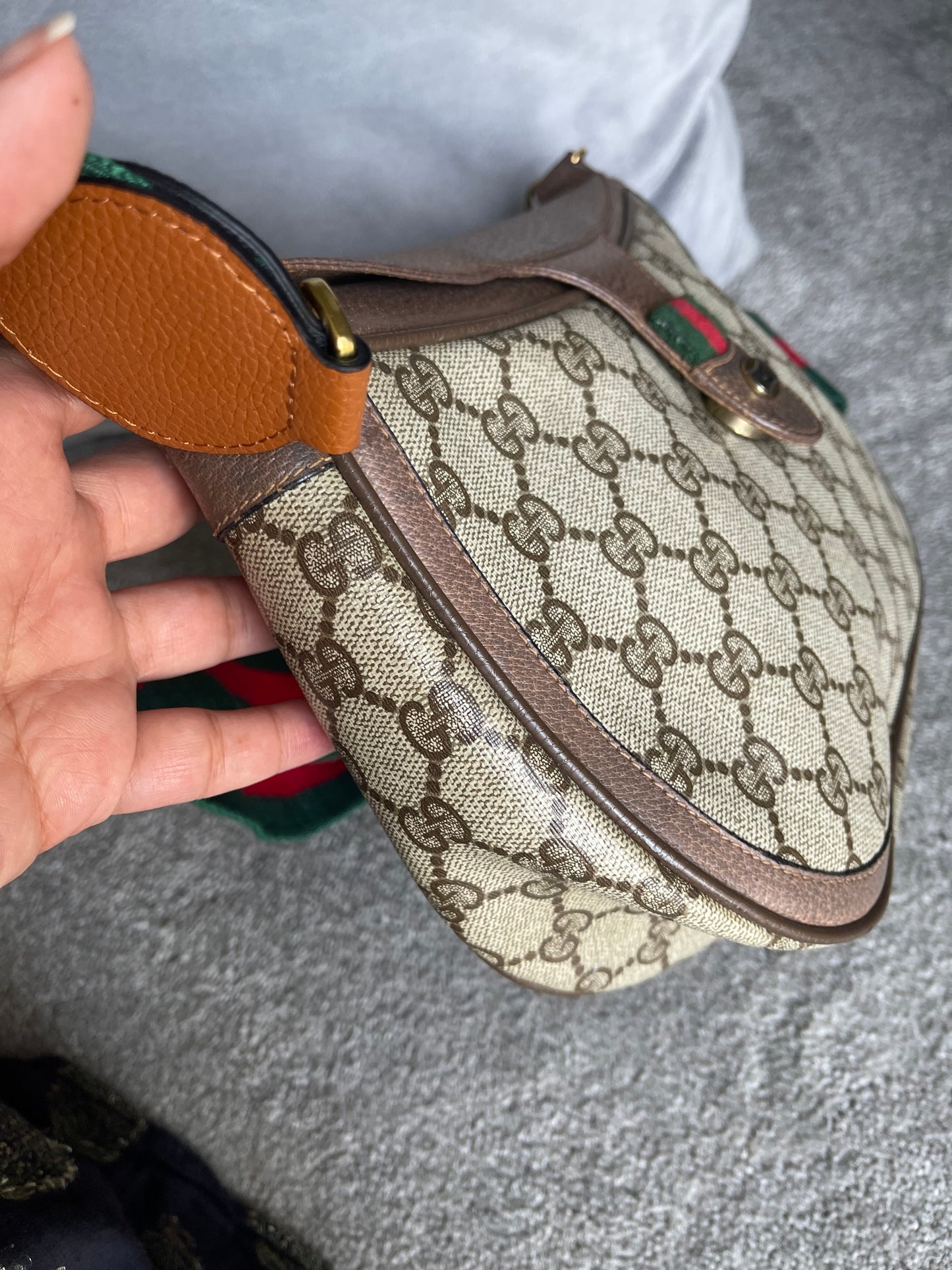 Authentic Gucci GG canvas crossbody